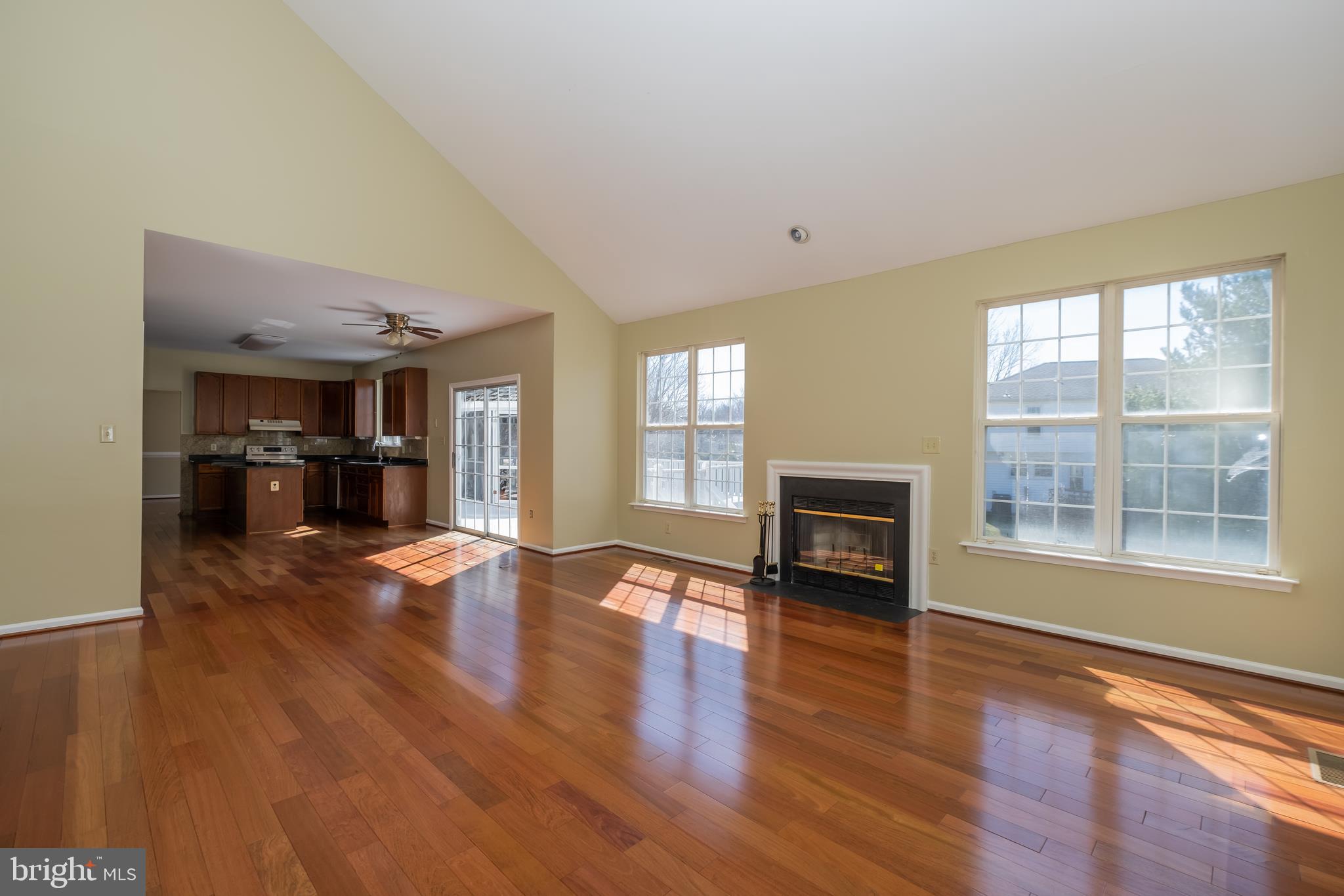 GREAT FALLS CHASE - Residential