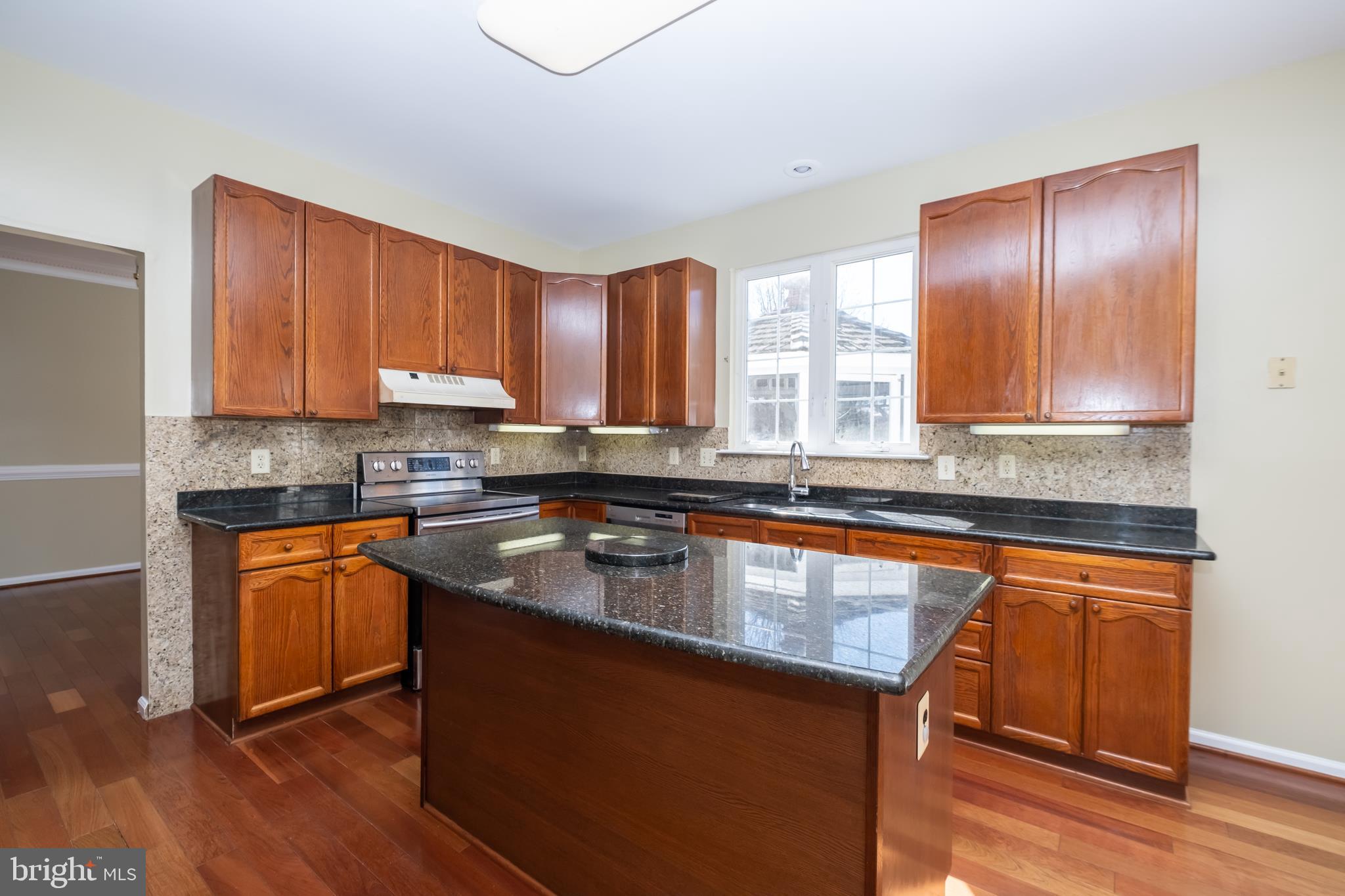 GREAT FALLS CHASE - Residential