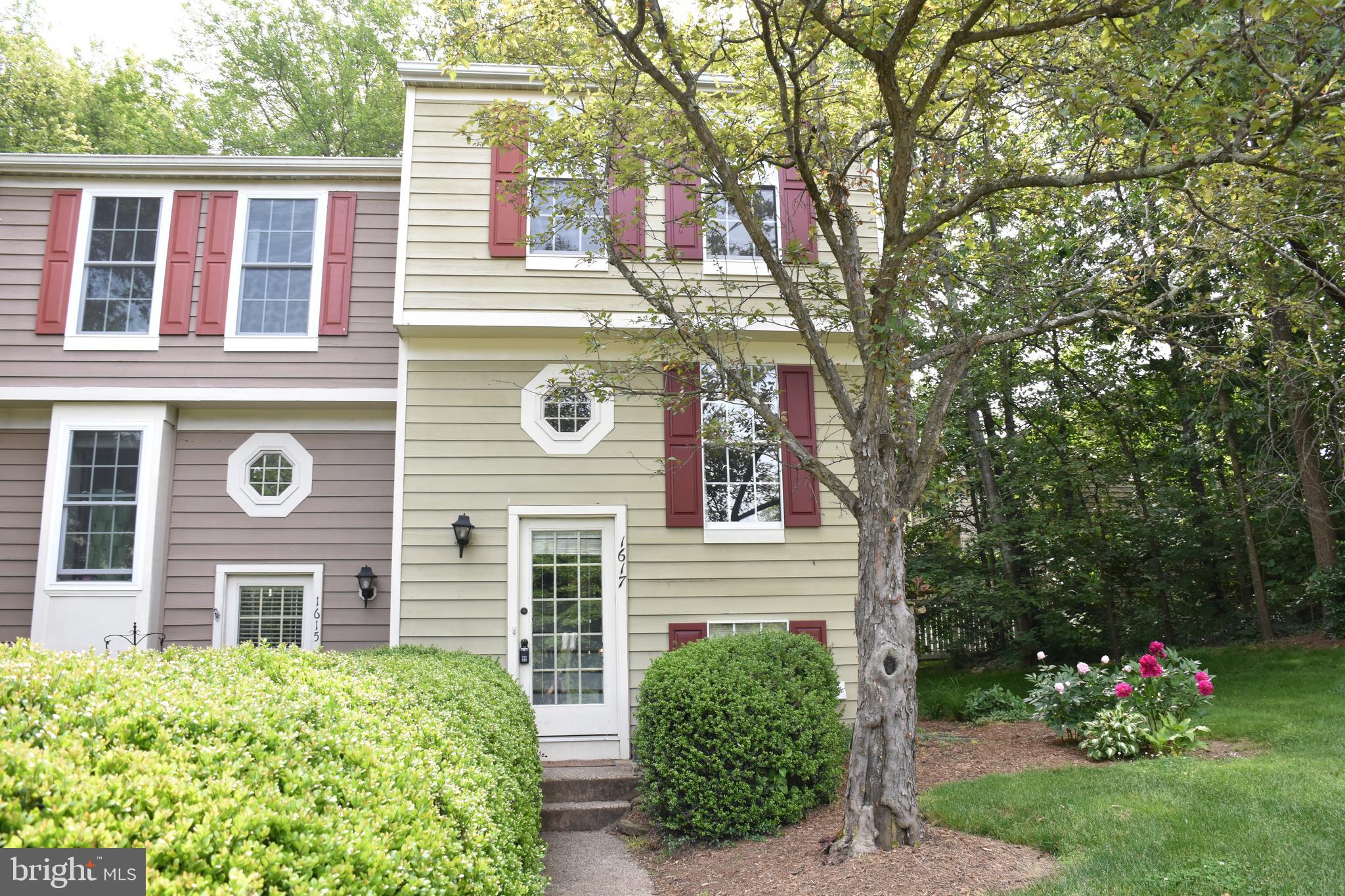 THORNHILL - Residential Lease