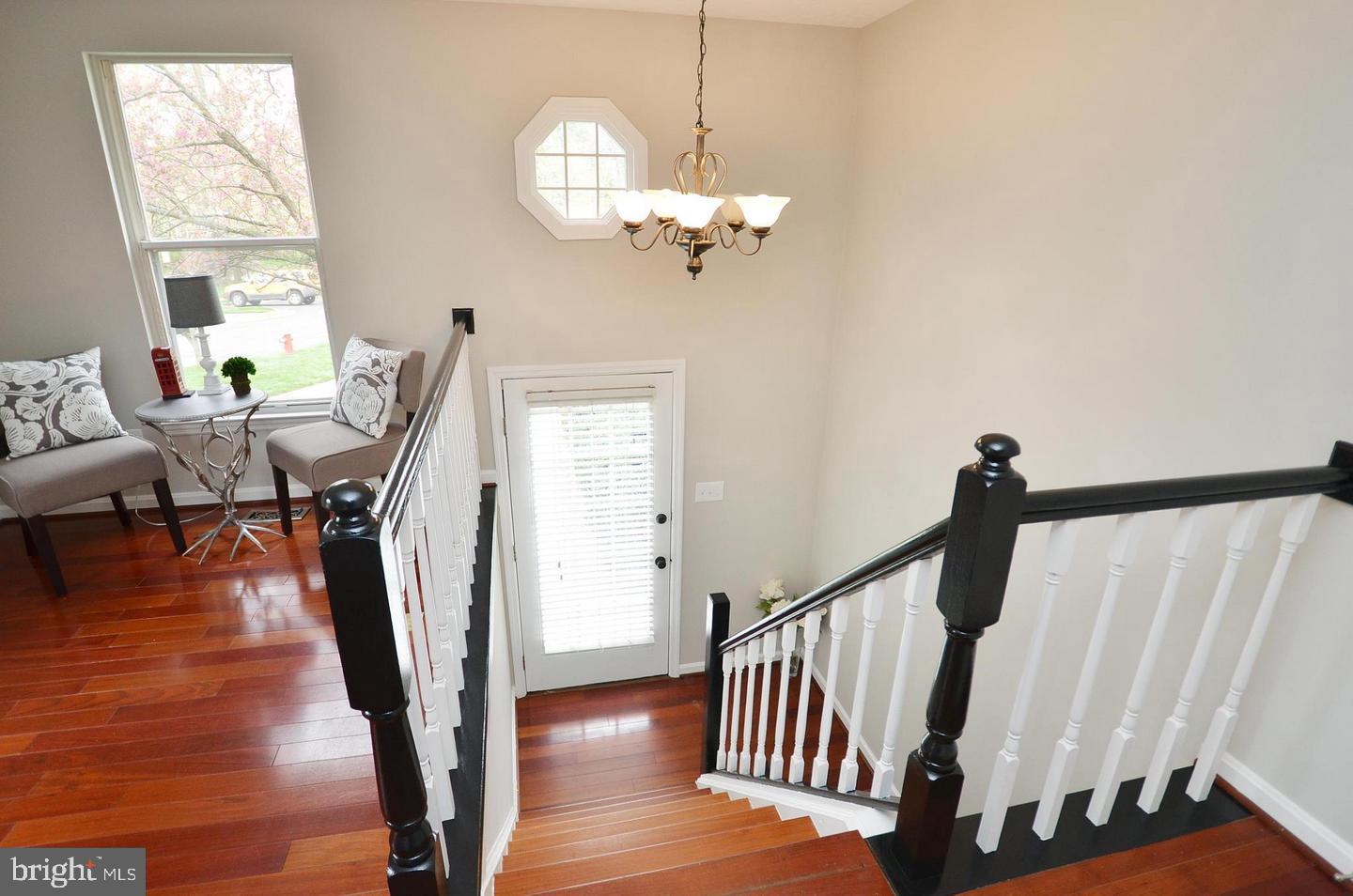 THORNHILL - Residential Lease