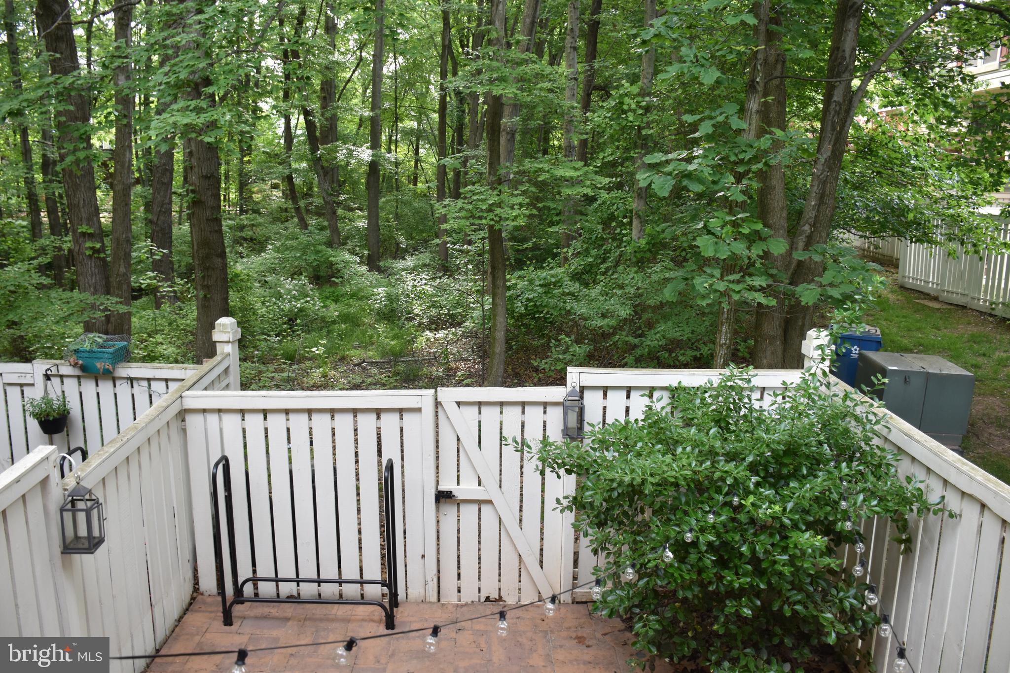 THORNHILL - Residential Lease