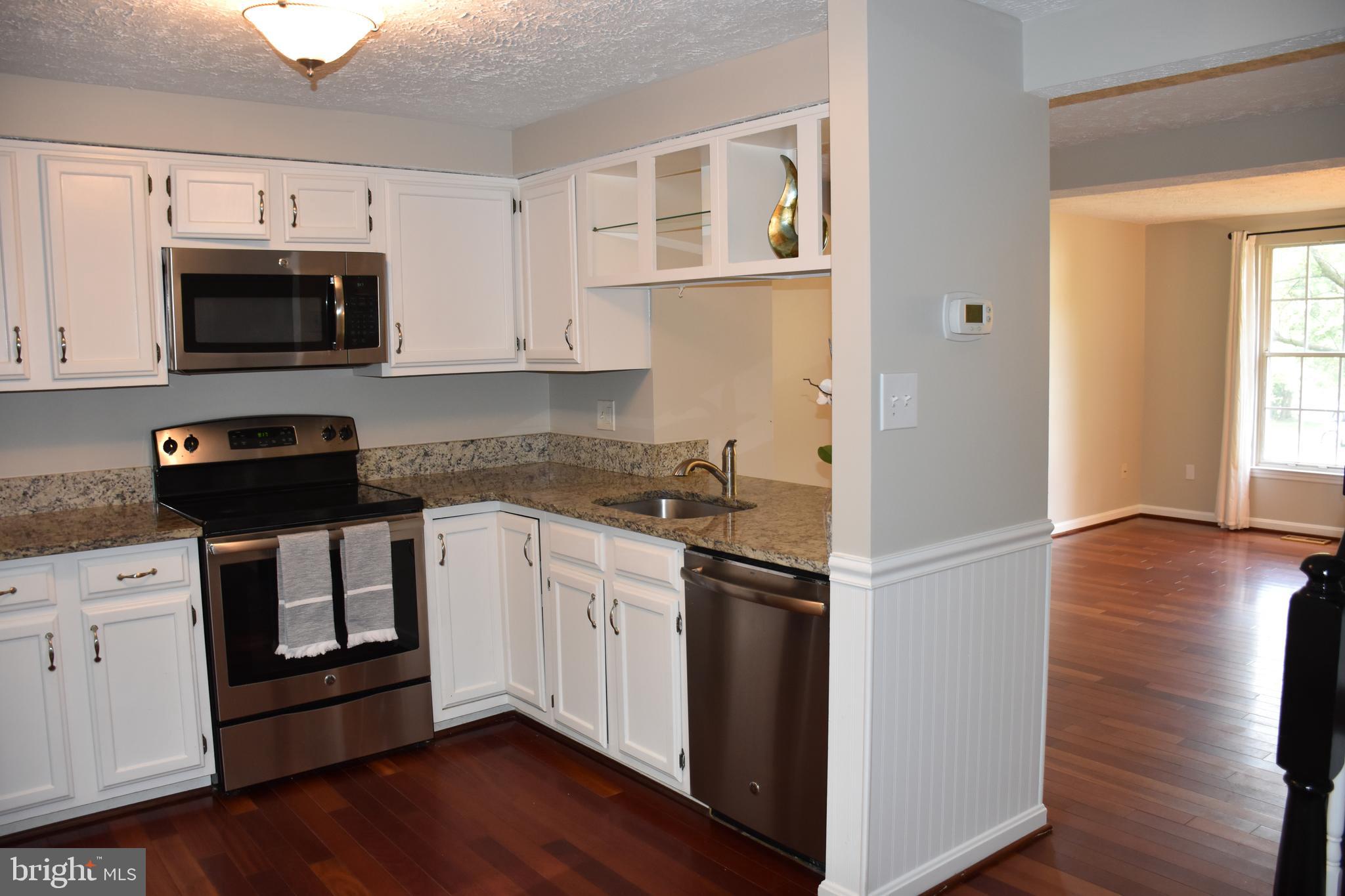 THORNHILL - Residential Lease