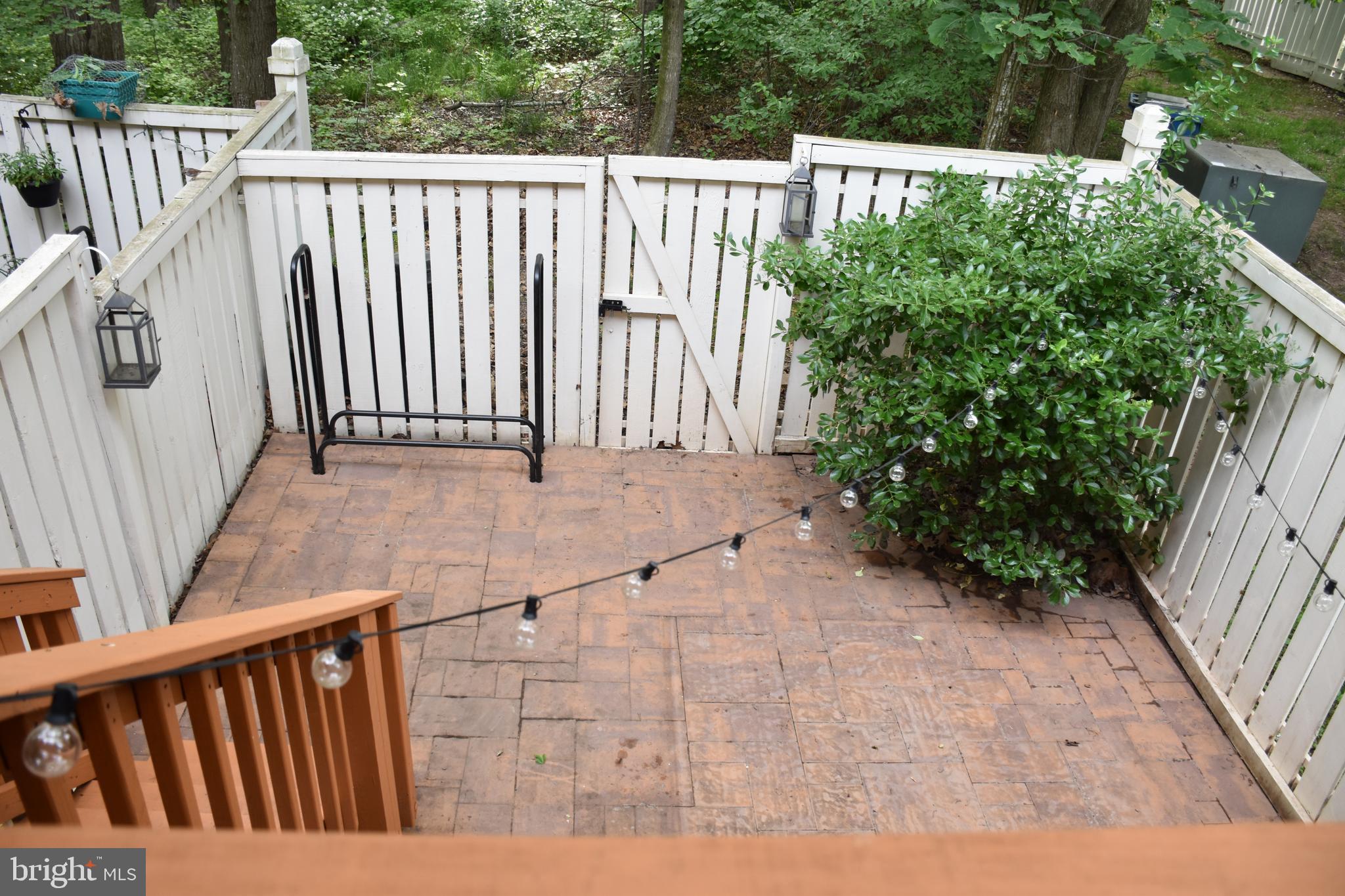 THORNHILL - Residential Lease