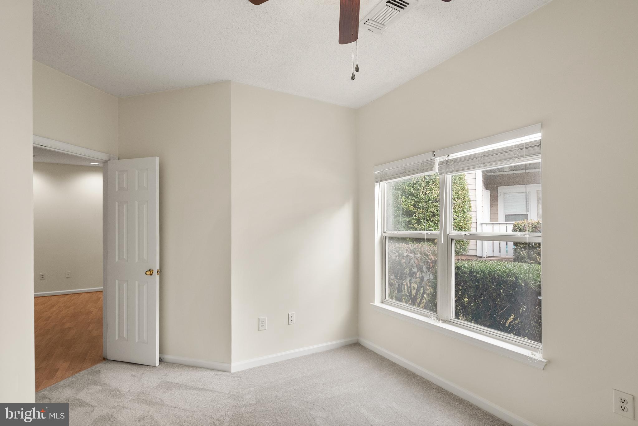 SANDERLING CONDO - Residential