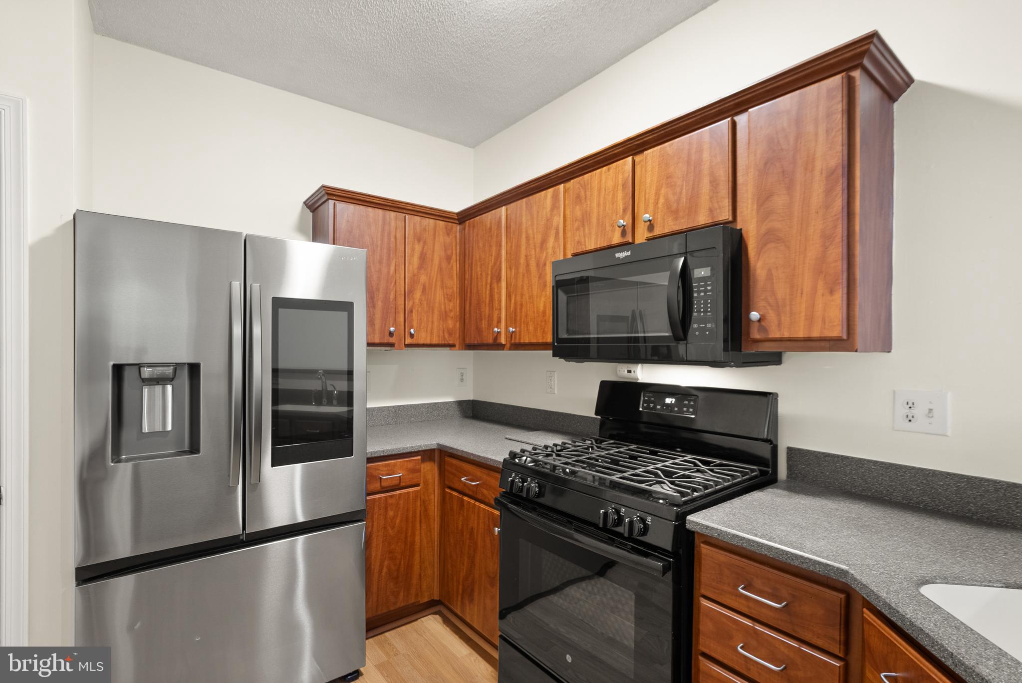 SANDERLING CONDO - Residential