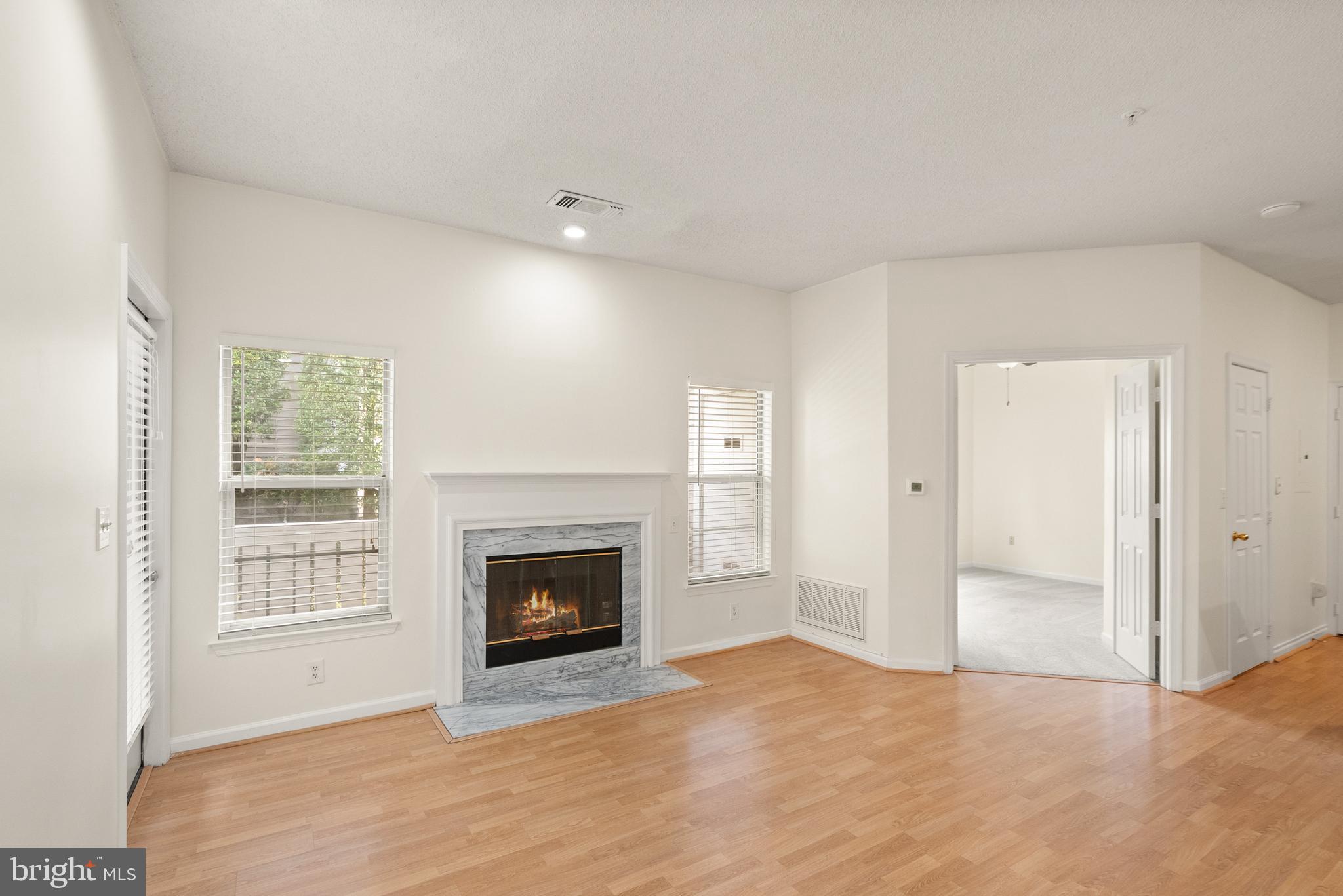 SANDERLING CONDO - Residential