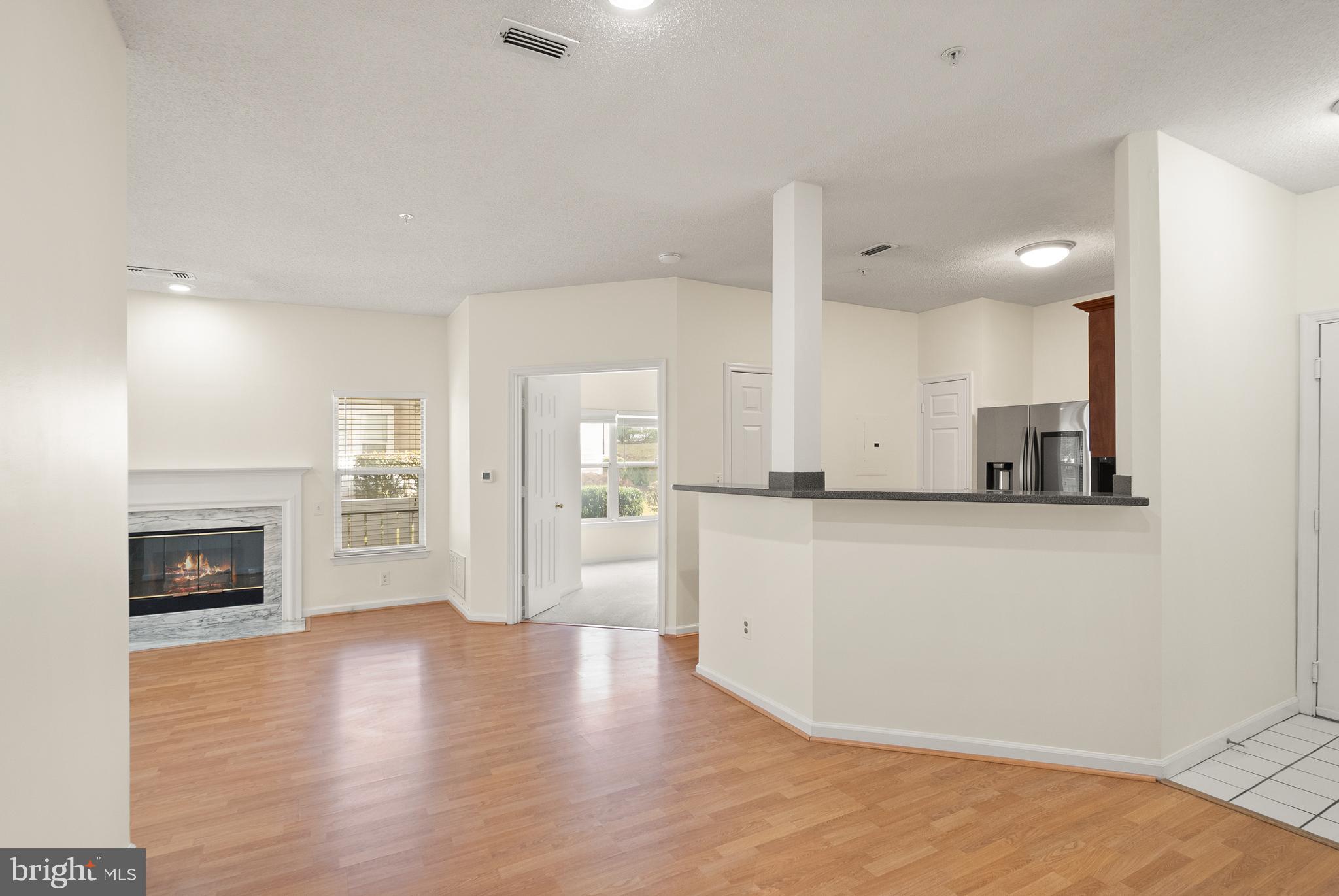 SANDERLING CONDO - Residential