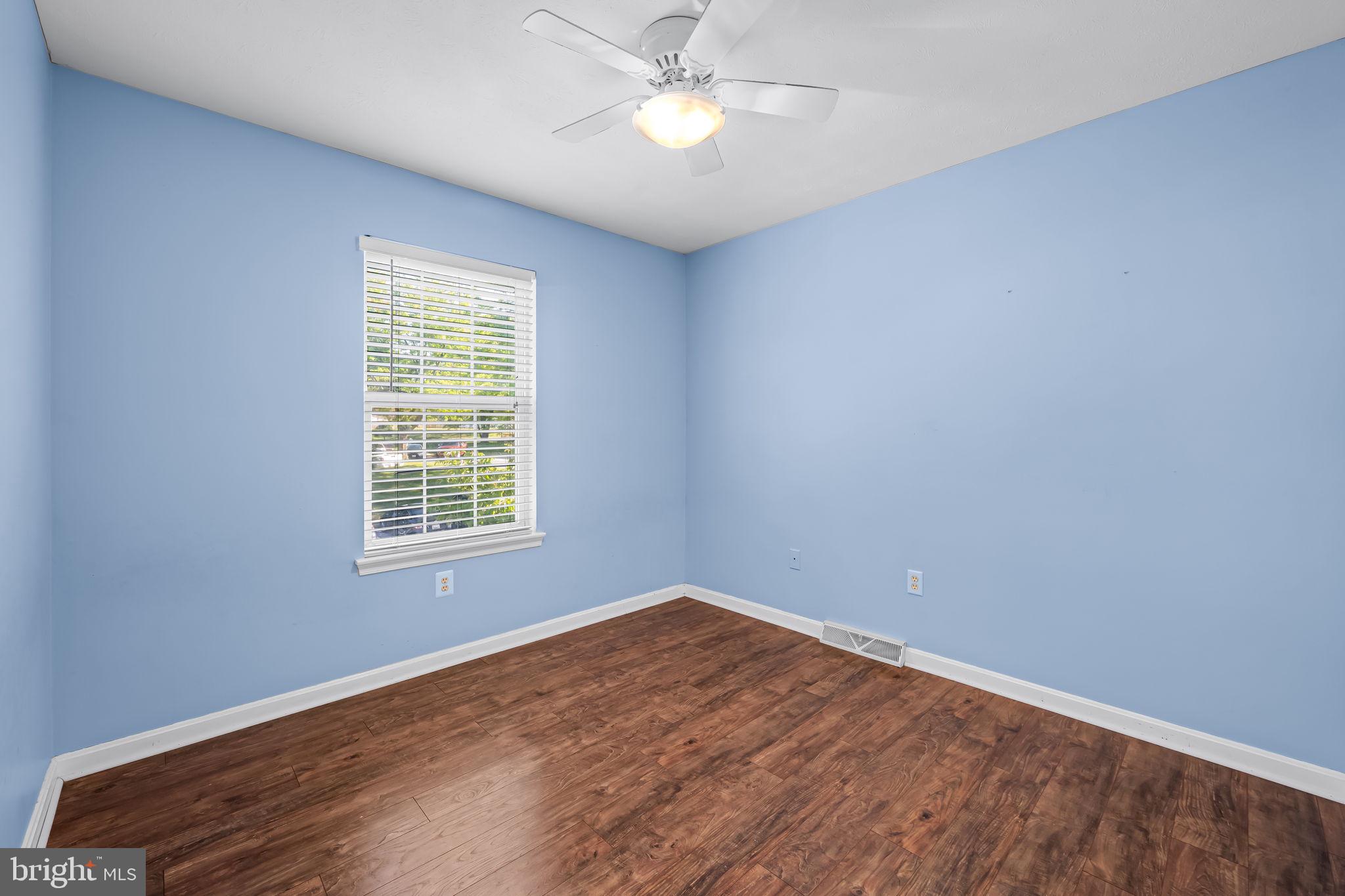 ROBERTS FIELD - Residential