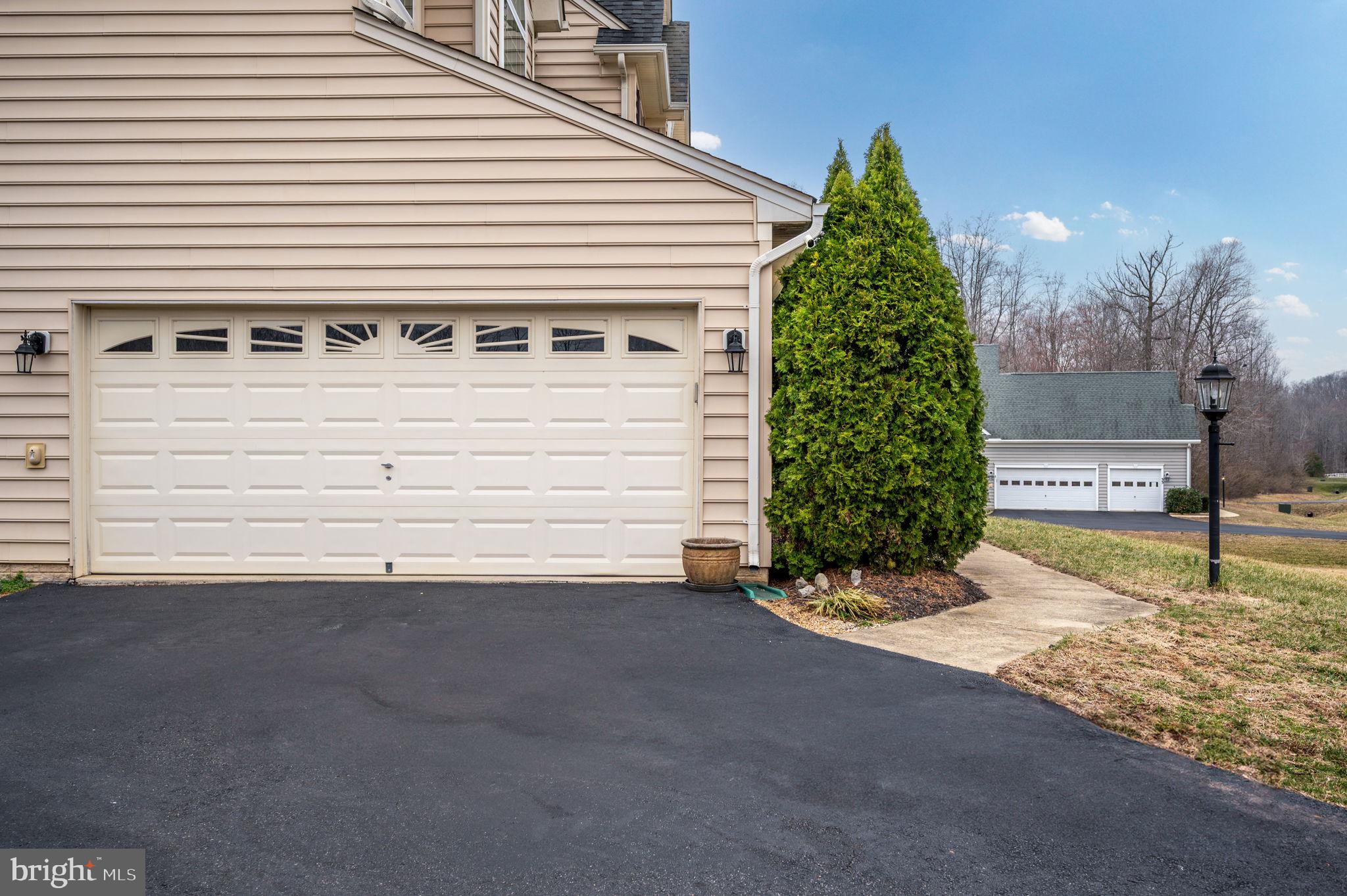 POPLAR ESTATES - Residential