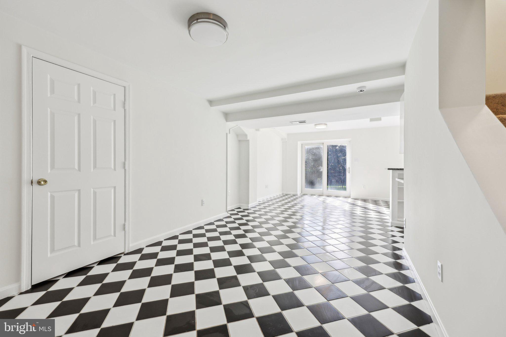 SHAKER WOODS - Residential