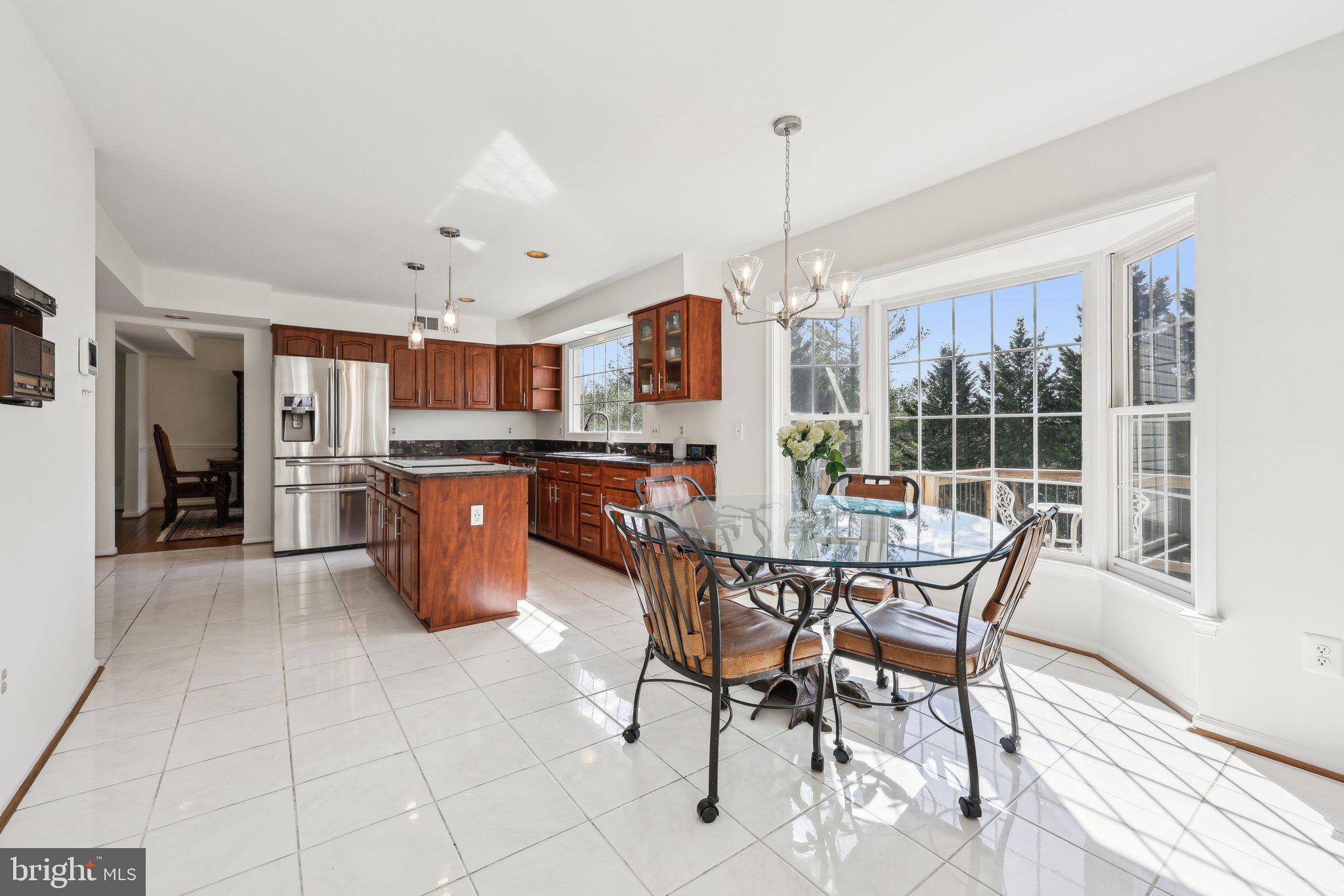 SHAKER WOODS - Residential