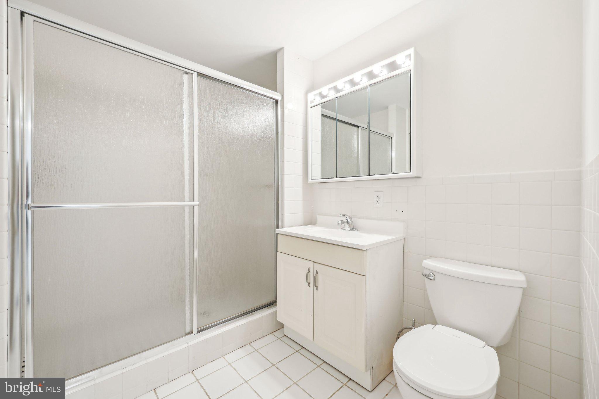 SHAKER WOODS - Residential