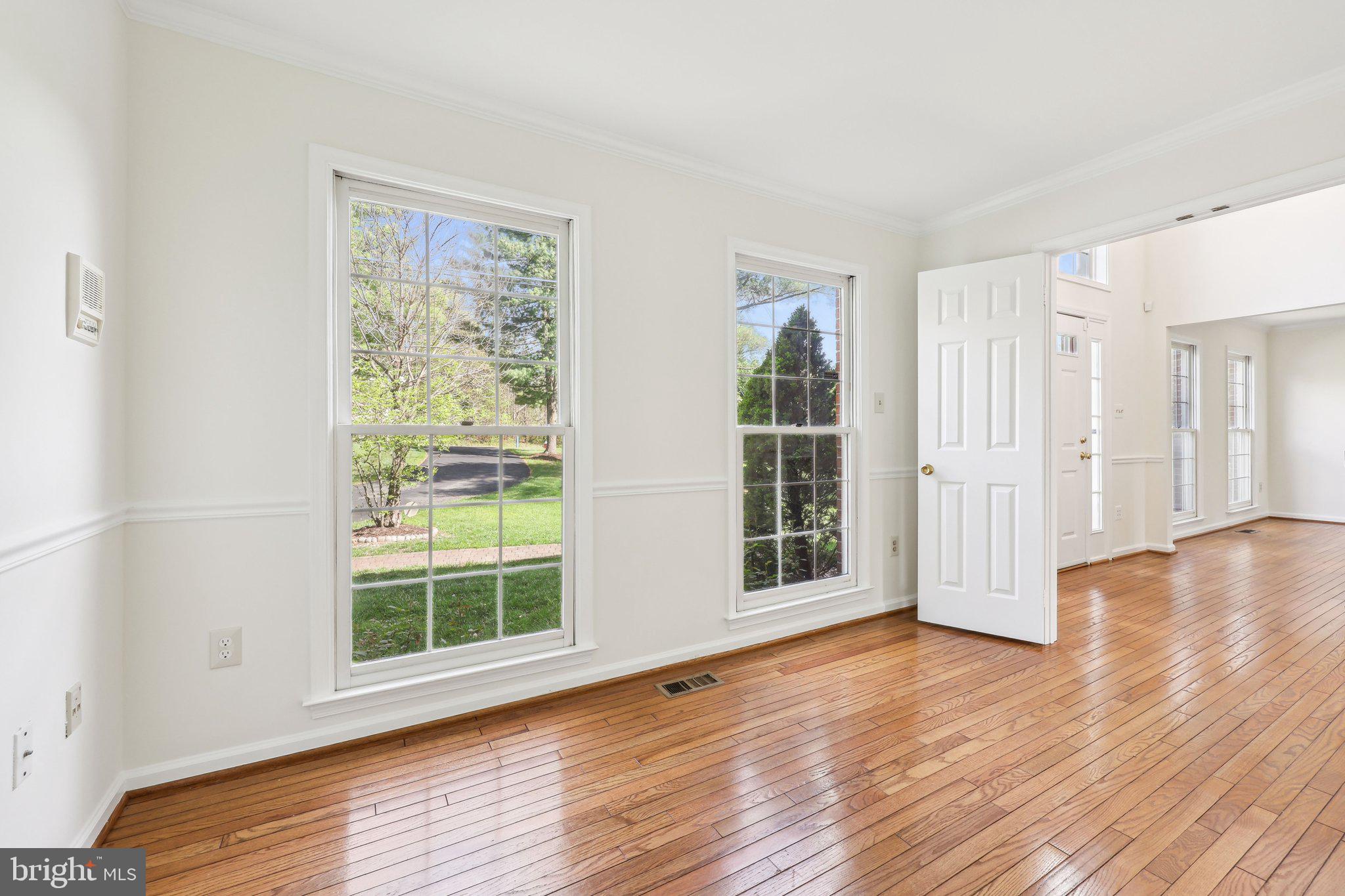 SHAKER WOODS - Residential