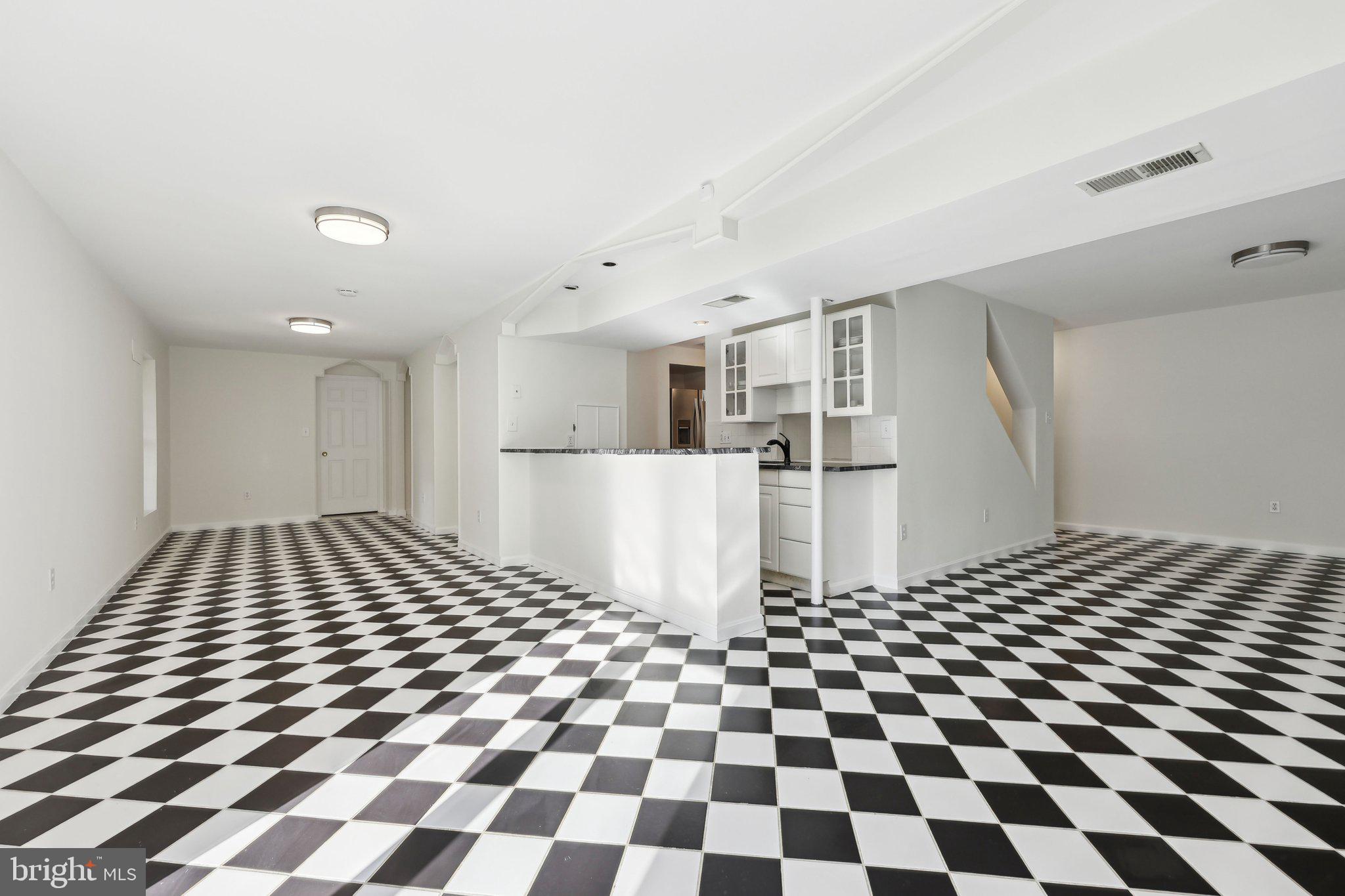 SHAKER WOODS - Residential