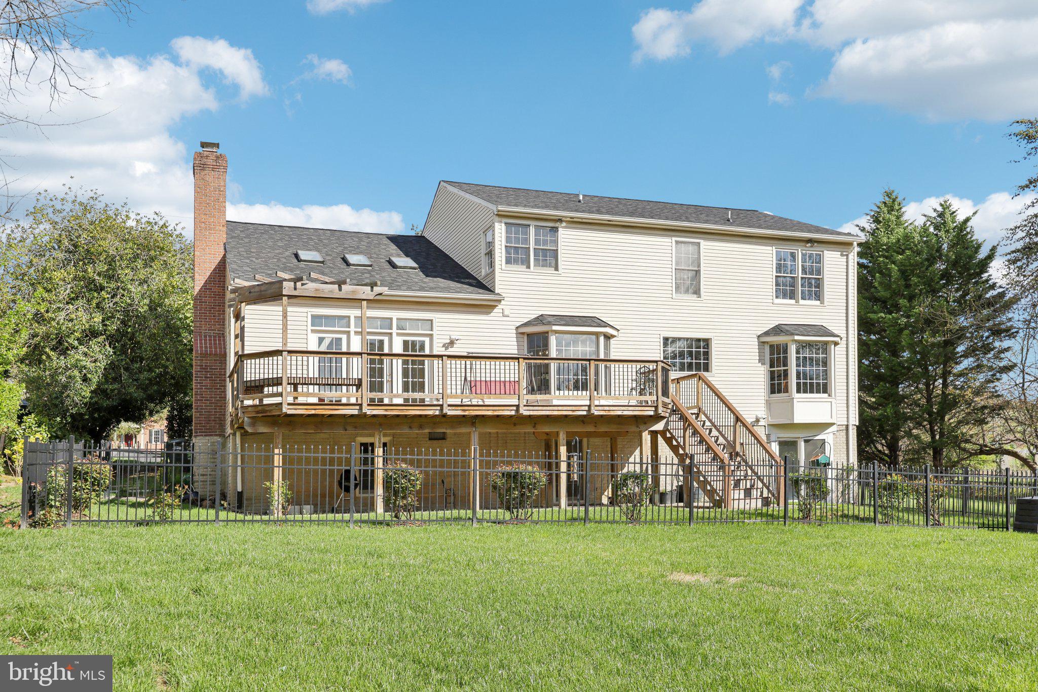 1316 SHAKER WOODS ROAD