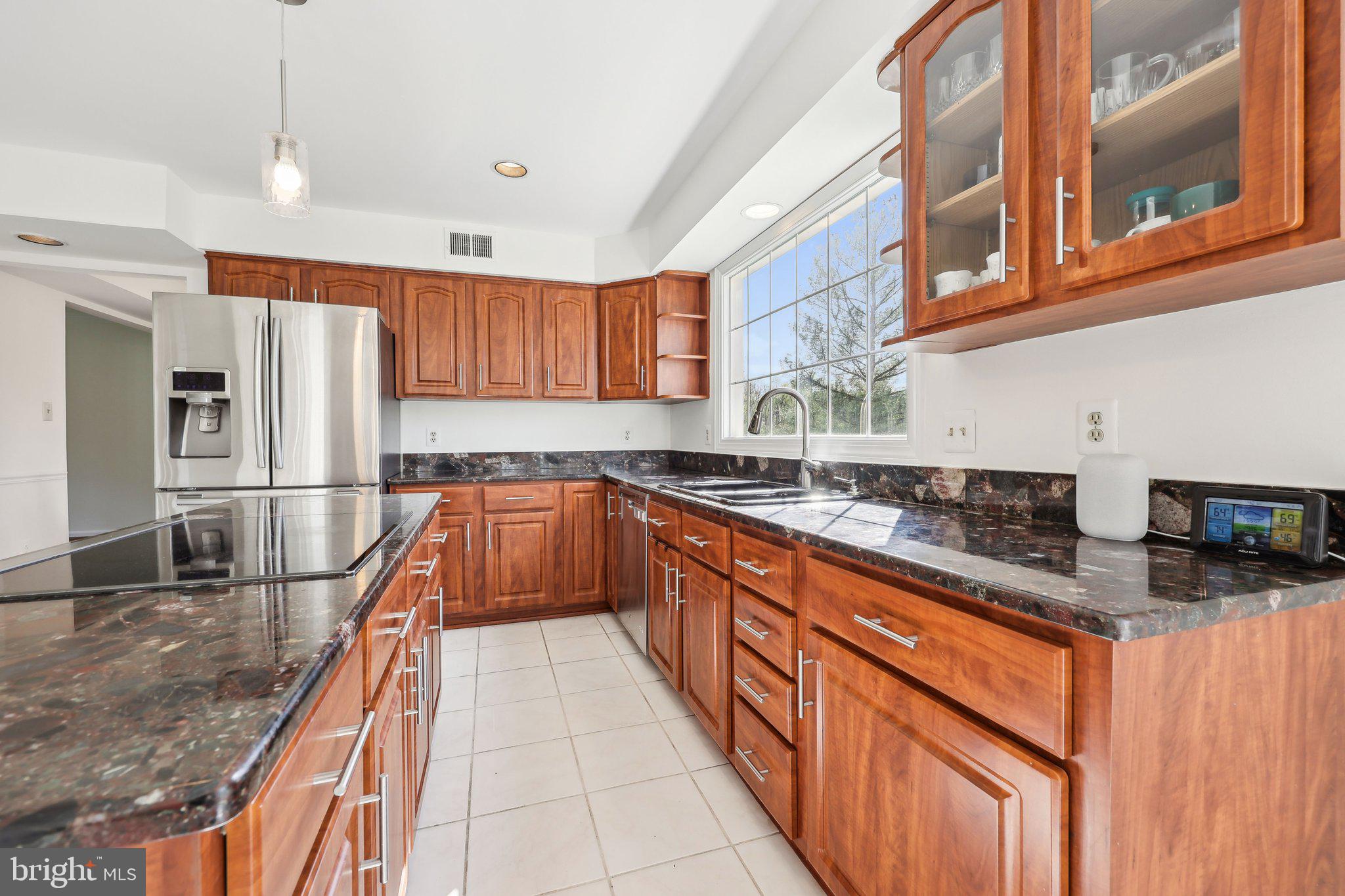 SHAKER WOODS - Residential