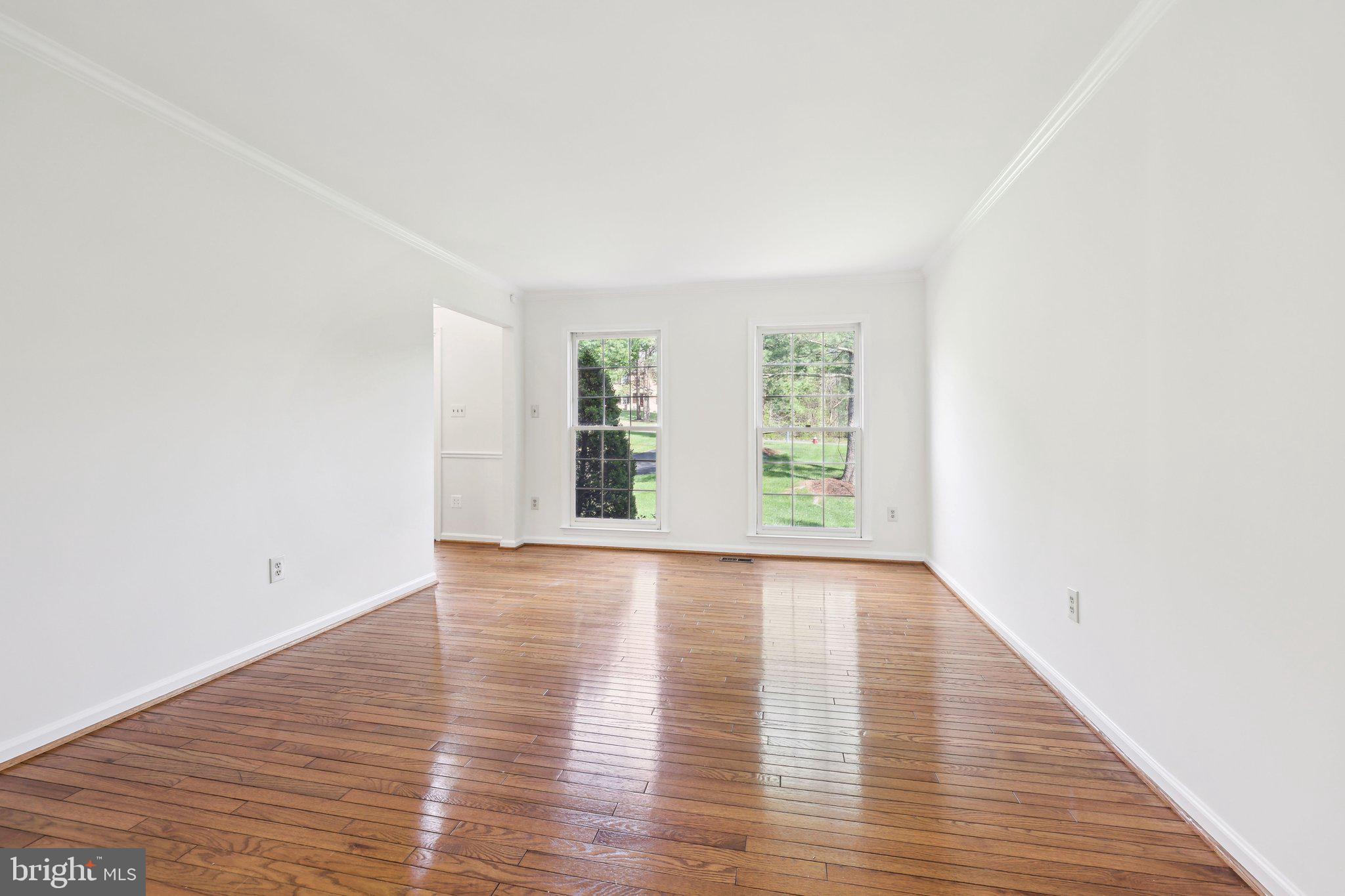 SHAKER WOODS - Residential