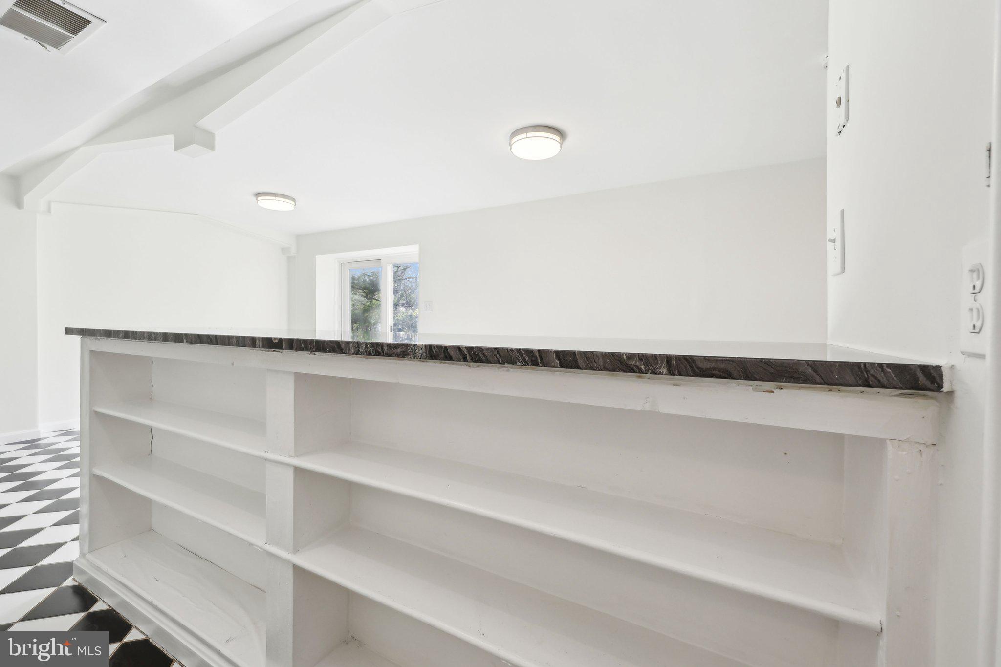 SHAKER WOODS - Residential