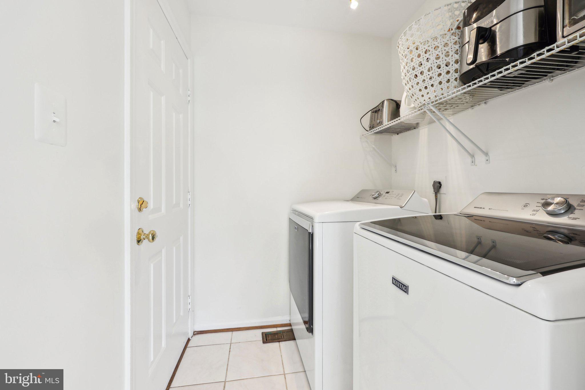 SHAKER WOODS - Residential