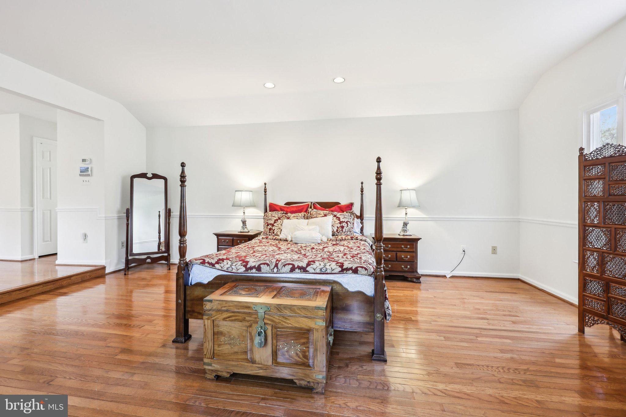 SHAKER WOODS - Residential