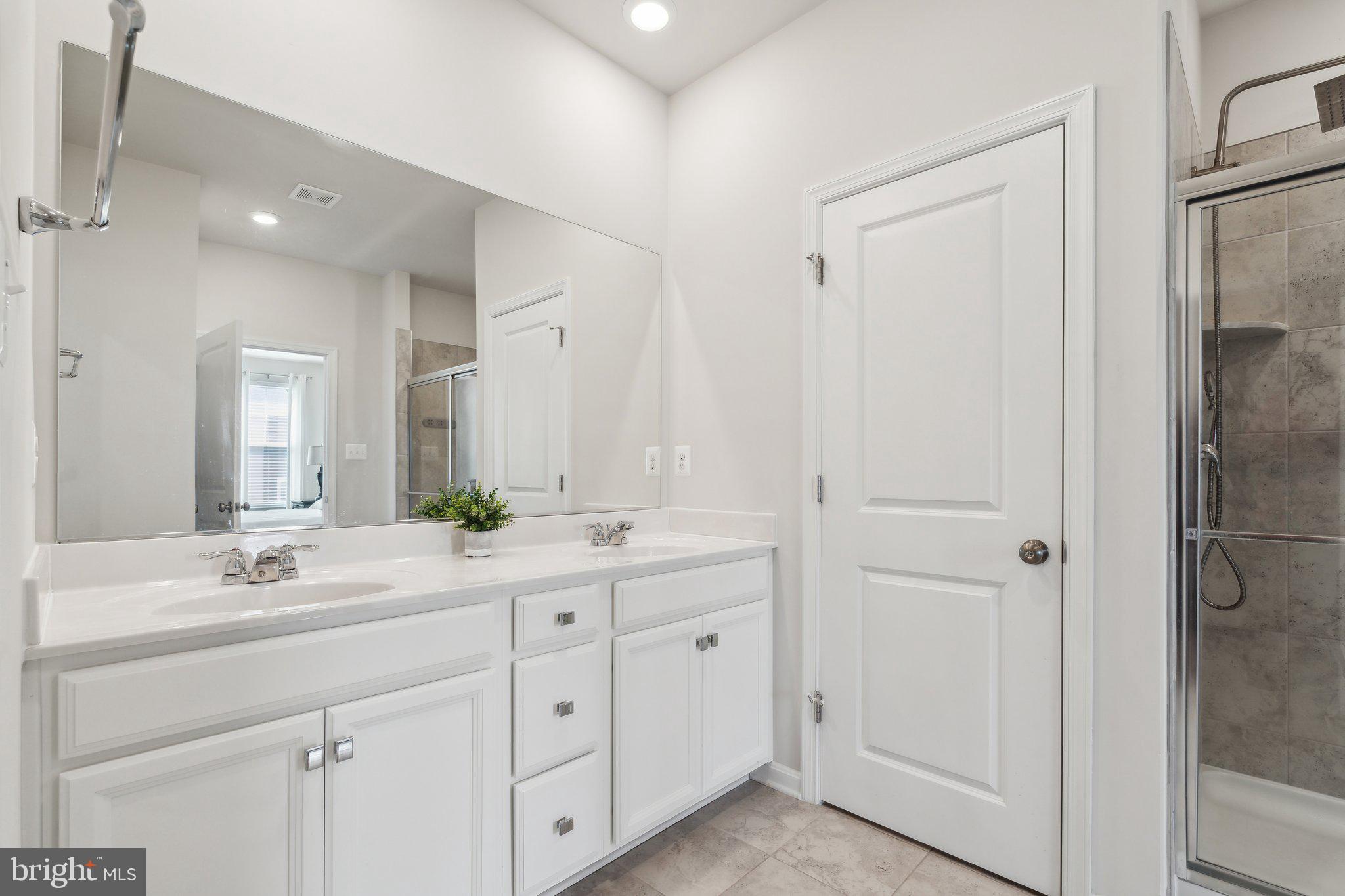 NORBORNE GLEBE - Residential