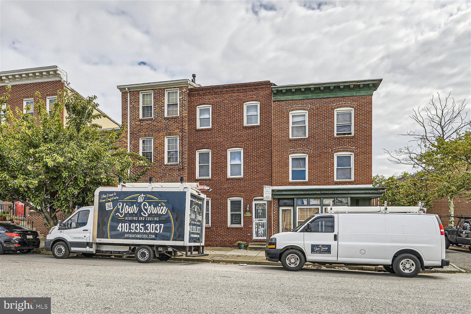 WASHINGTON HILL - Residential