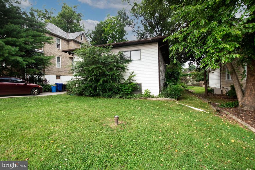 Great investment opportunity you don’t want to miss!!  This is a perfect opportunity to live in one unit and rent the other! Two spacious 2bed/1bath units! Well maintained property, Unit 2 (Upper) new HVAC December 2020, new dishwasher, vinyl flooring, new bedroom doors and fresh paint. Unit 1 (Lower) Heat Pump replaced, drywall repaired and fresh paint.  In addition, Foyer and front door repainted, along with new foyer light fixtures installed.   Showings will need to be scheduled at least 24 hours in advanced.    Due to concerns regarding COVID-19 and as a courtesy to all parties, only decision-makers should be present for showings and no more than 3 adults at a time. Please accompany your prospective buyers through the tour of the home. Do not schedule or attend showings if anyone in your party exhibits cold or flu-like symptoms or has been exposed to the virus. Please wear a mask at all times during your showing.