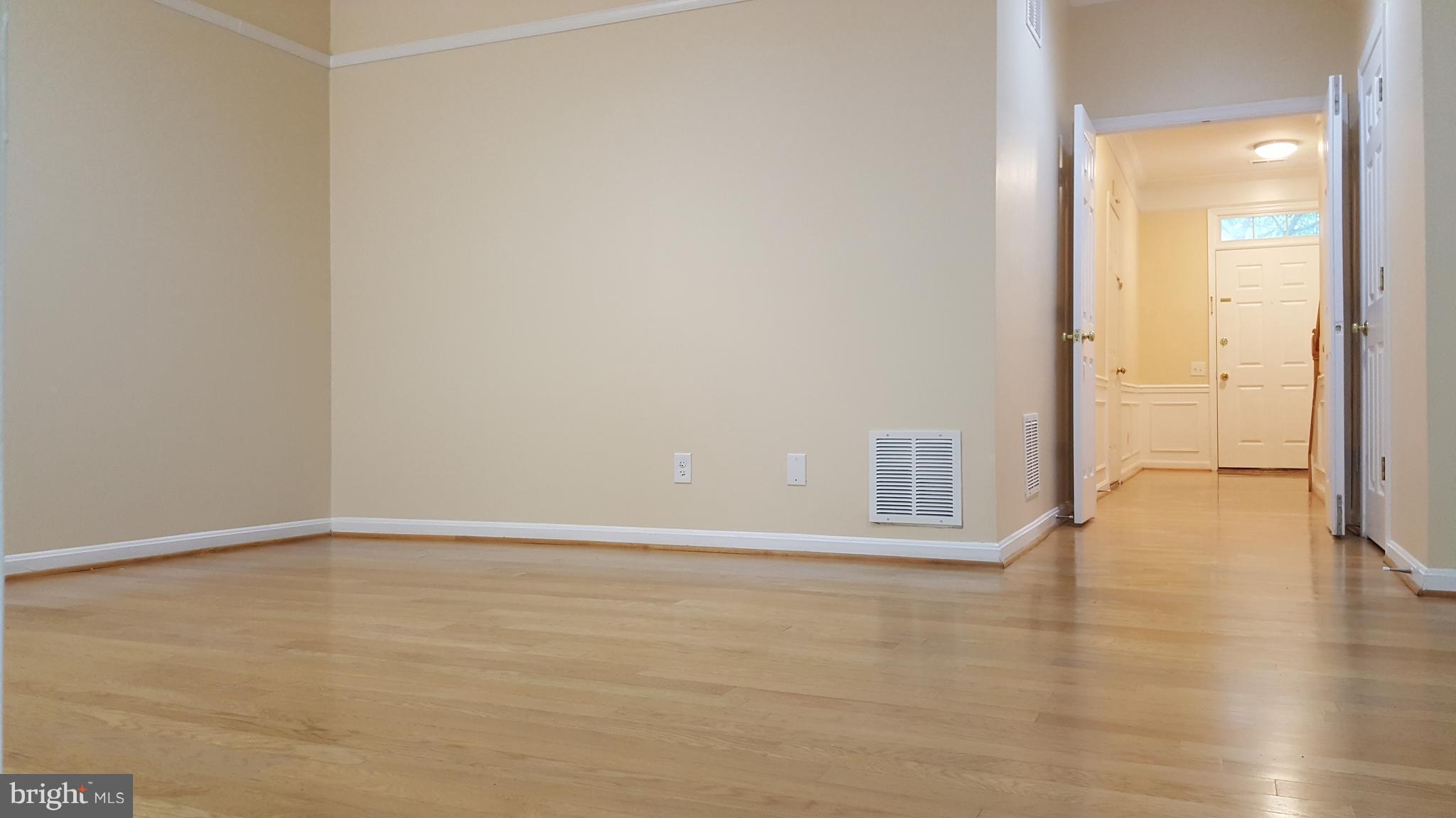 PARKWAY PLAZA - Residential