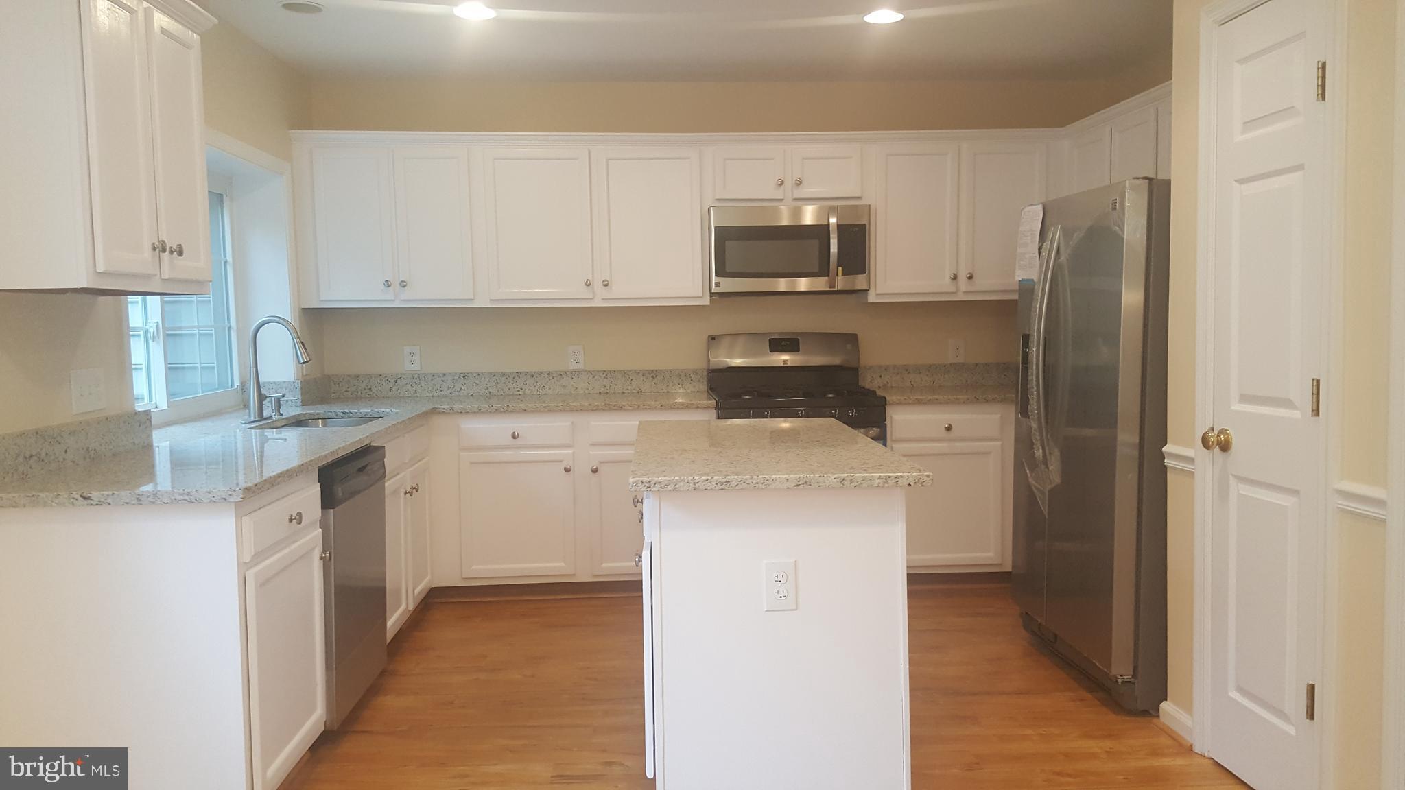 PARKWAY PLAZA - Residential