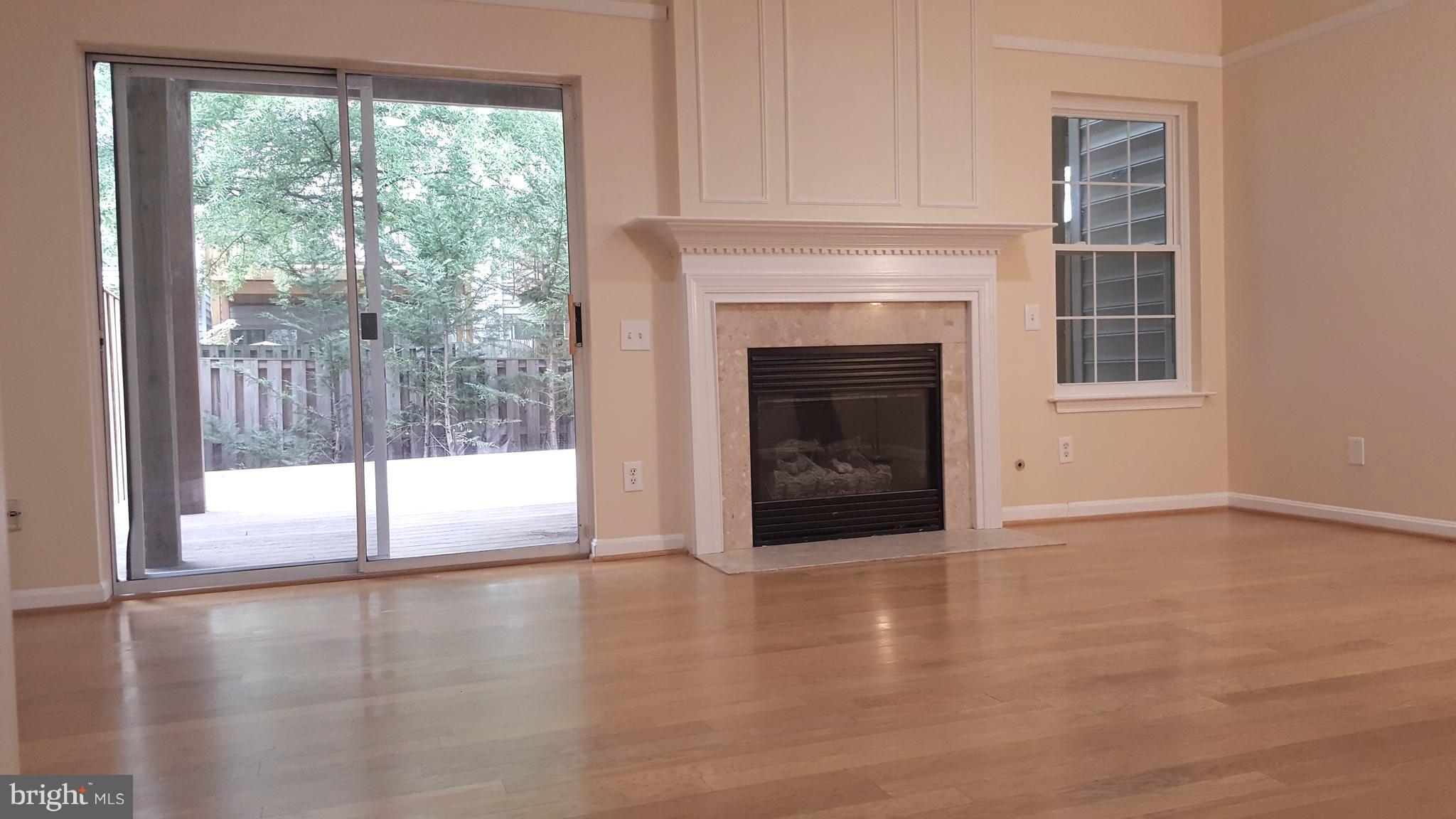 PARKWAY PLAZA - Residential