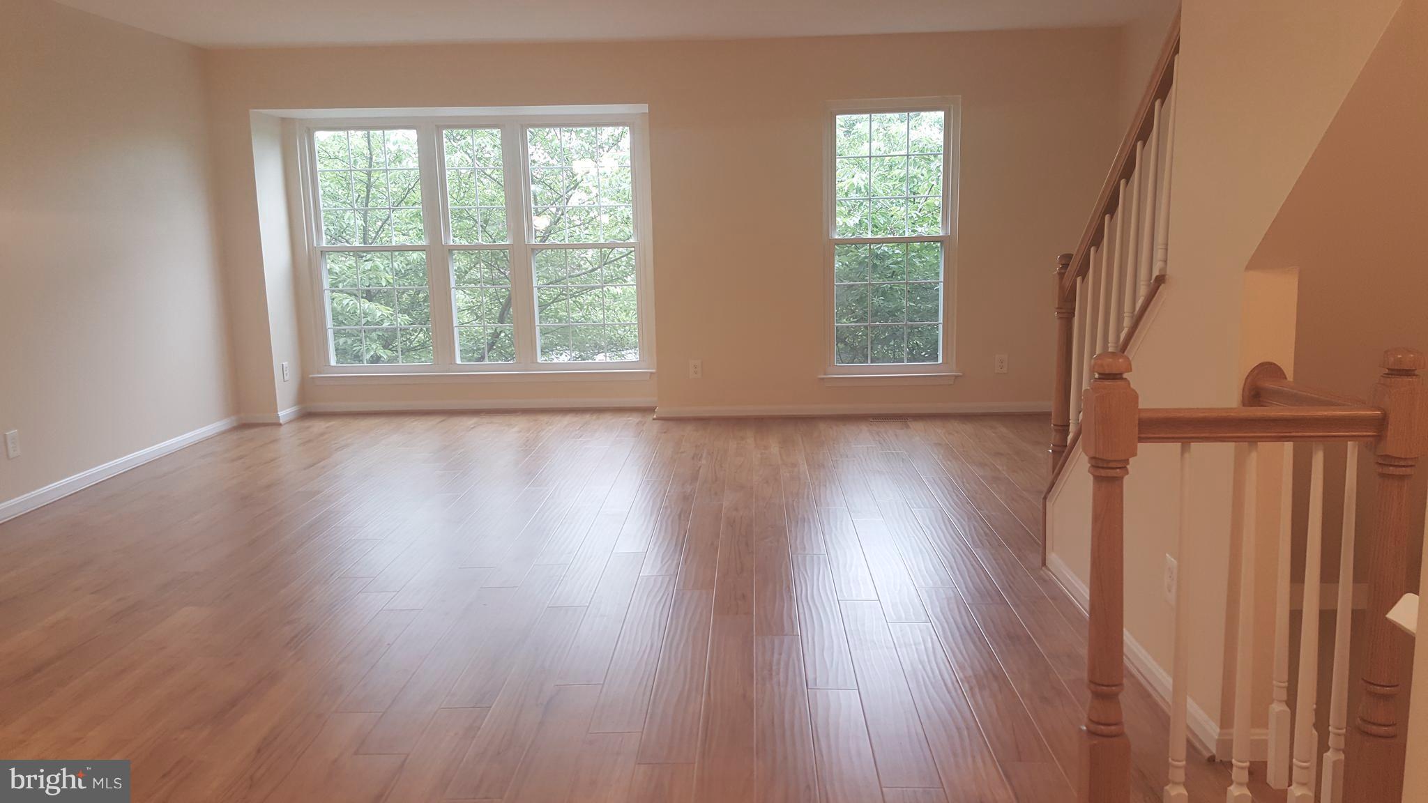 PARKWAY PLAZA - Residential