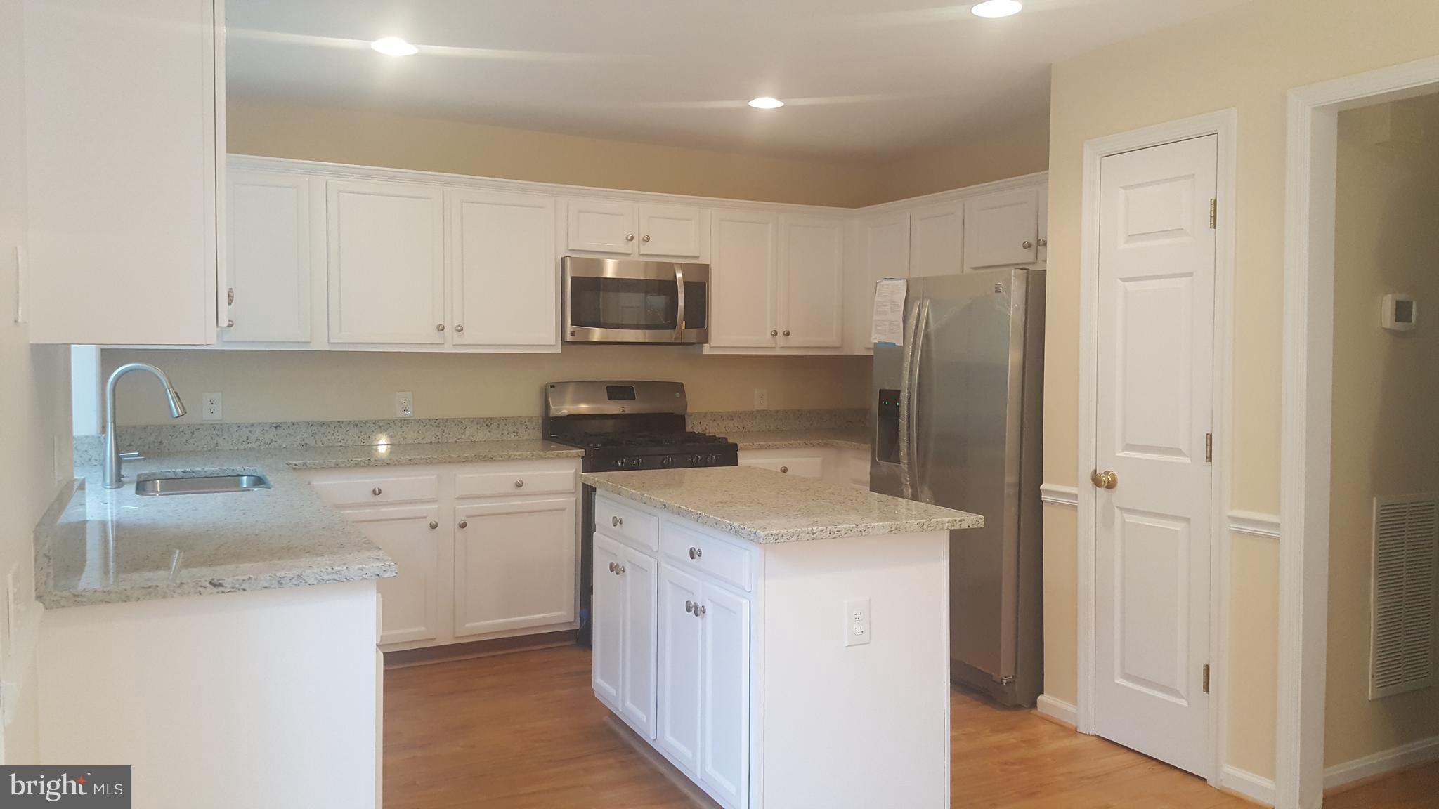 PARKWAY PLAZA - Residential