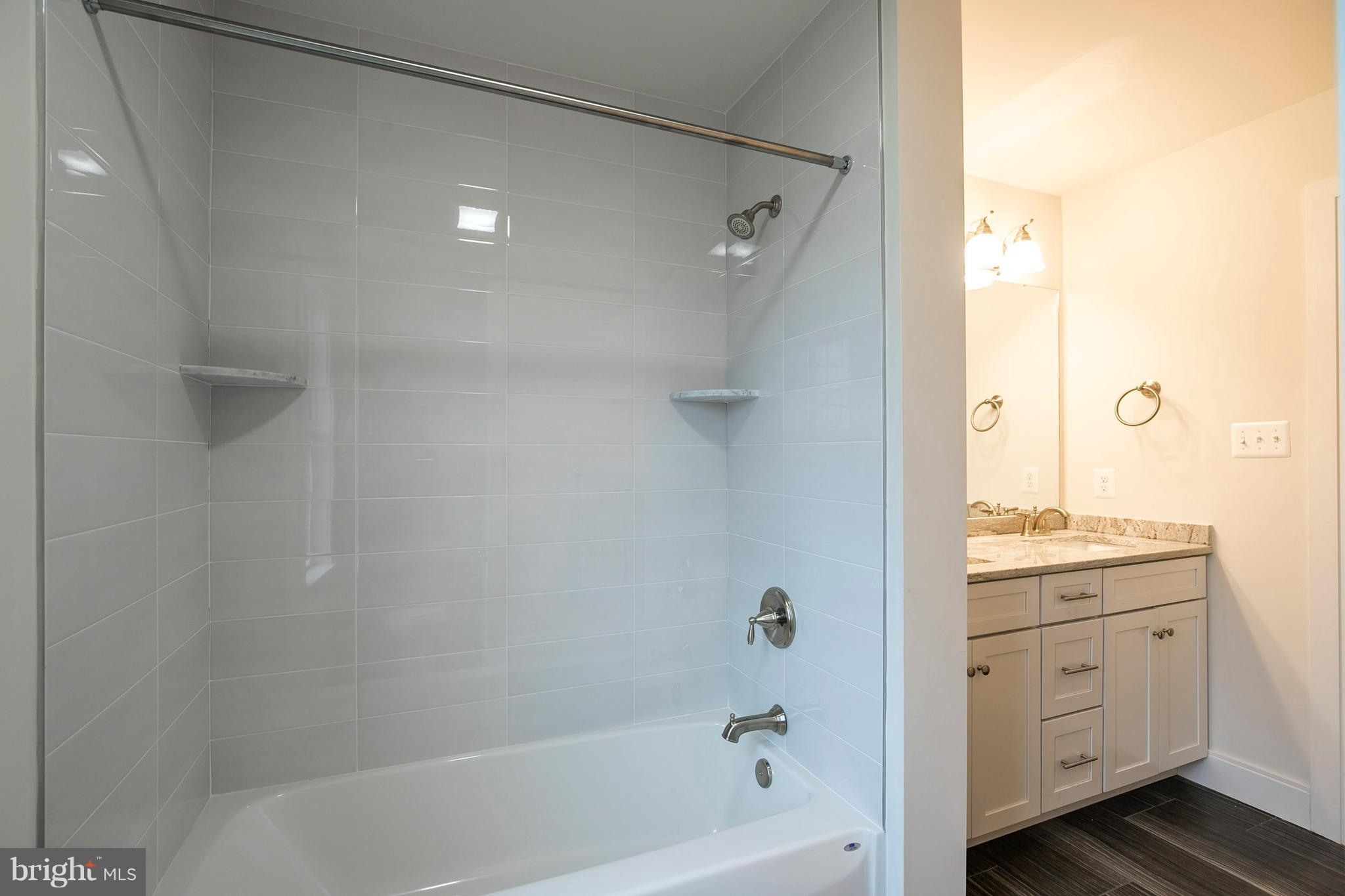 CONSHOHOCKEN - Residential
