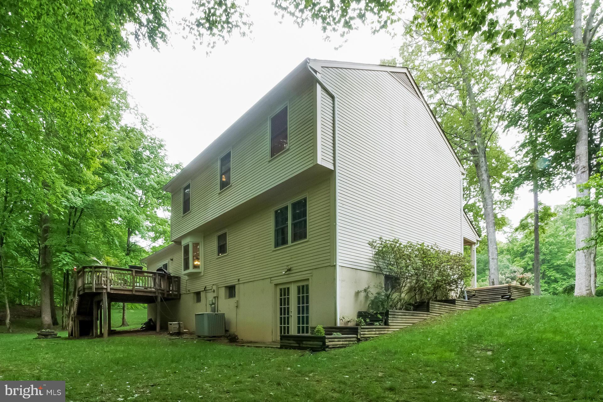 MOCKINGBIRD RIDGE - Residential