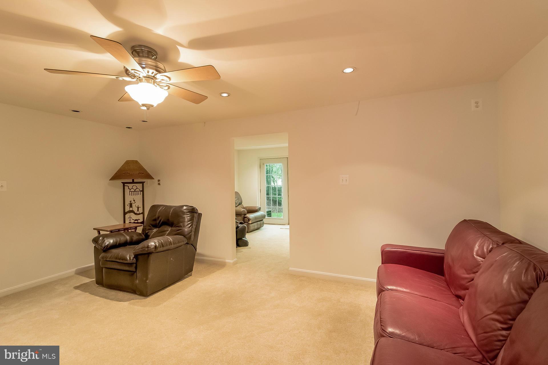 MOCKINGBIRD RIDGE - Residential