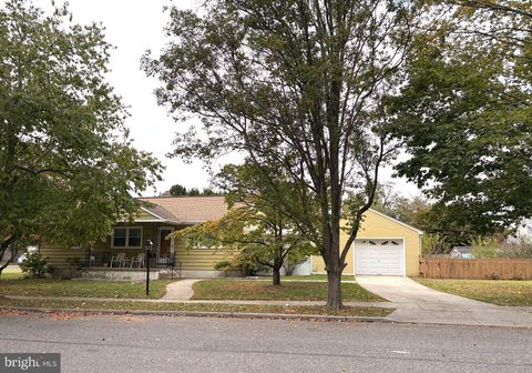 Photo of 3 Jefferson Avenue, STRATFORD, NJ 08084 (MLS # NJCD2103896)