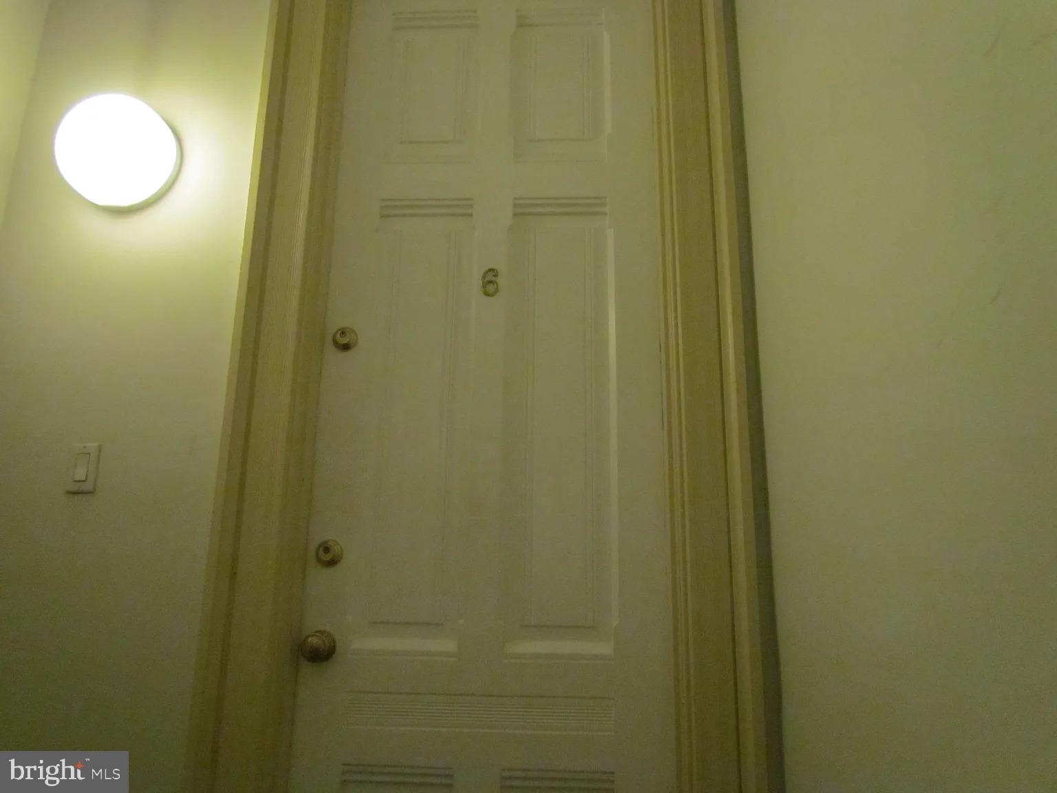 FAIRMOUNT - Residential Lease