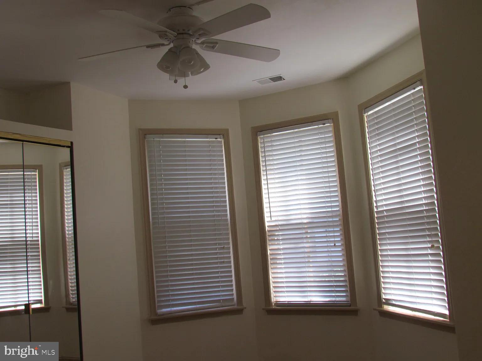 FAIRMOUNT - Residential Lease