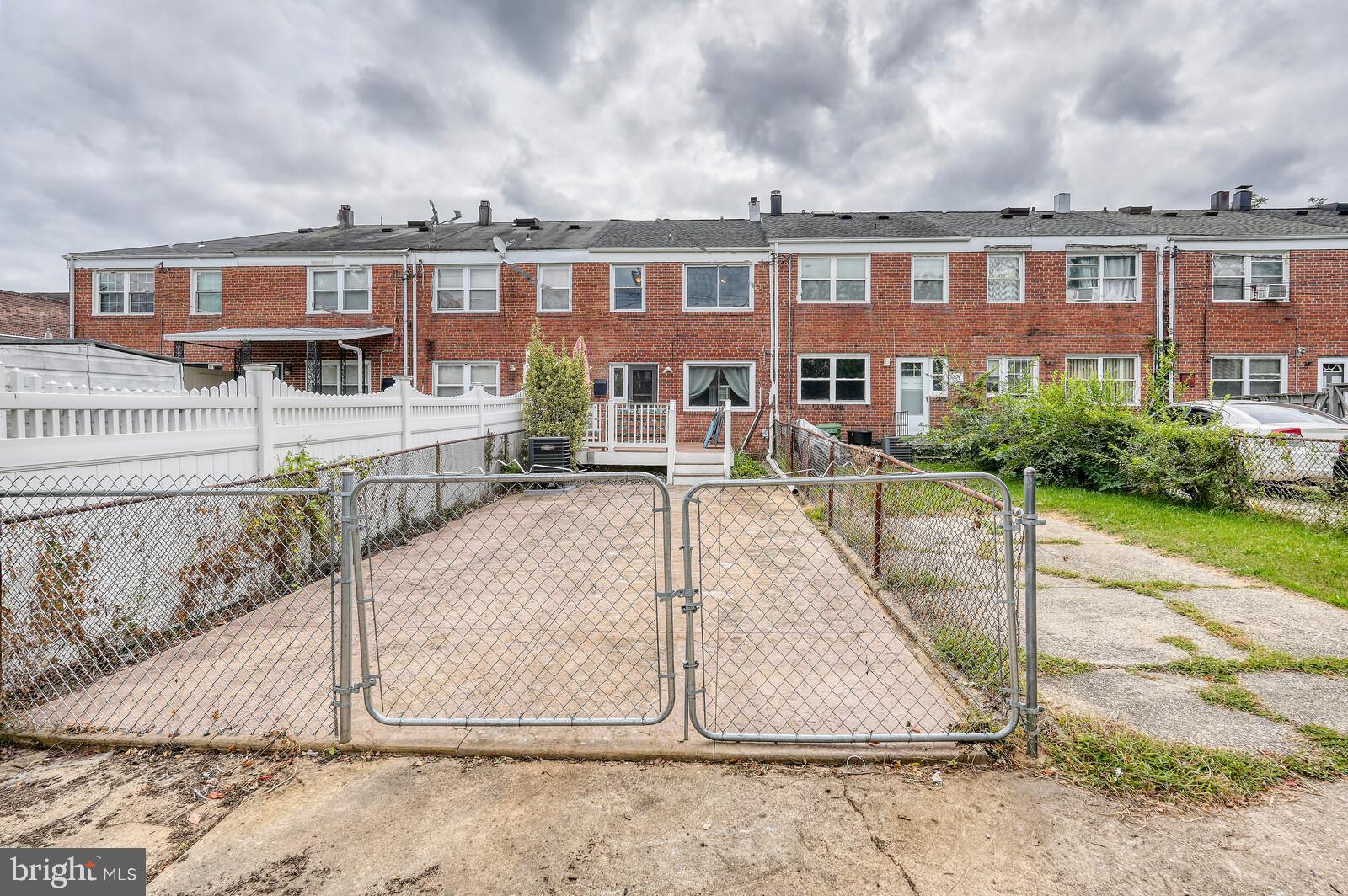 HAMILTON HEIGHTS - Residential