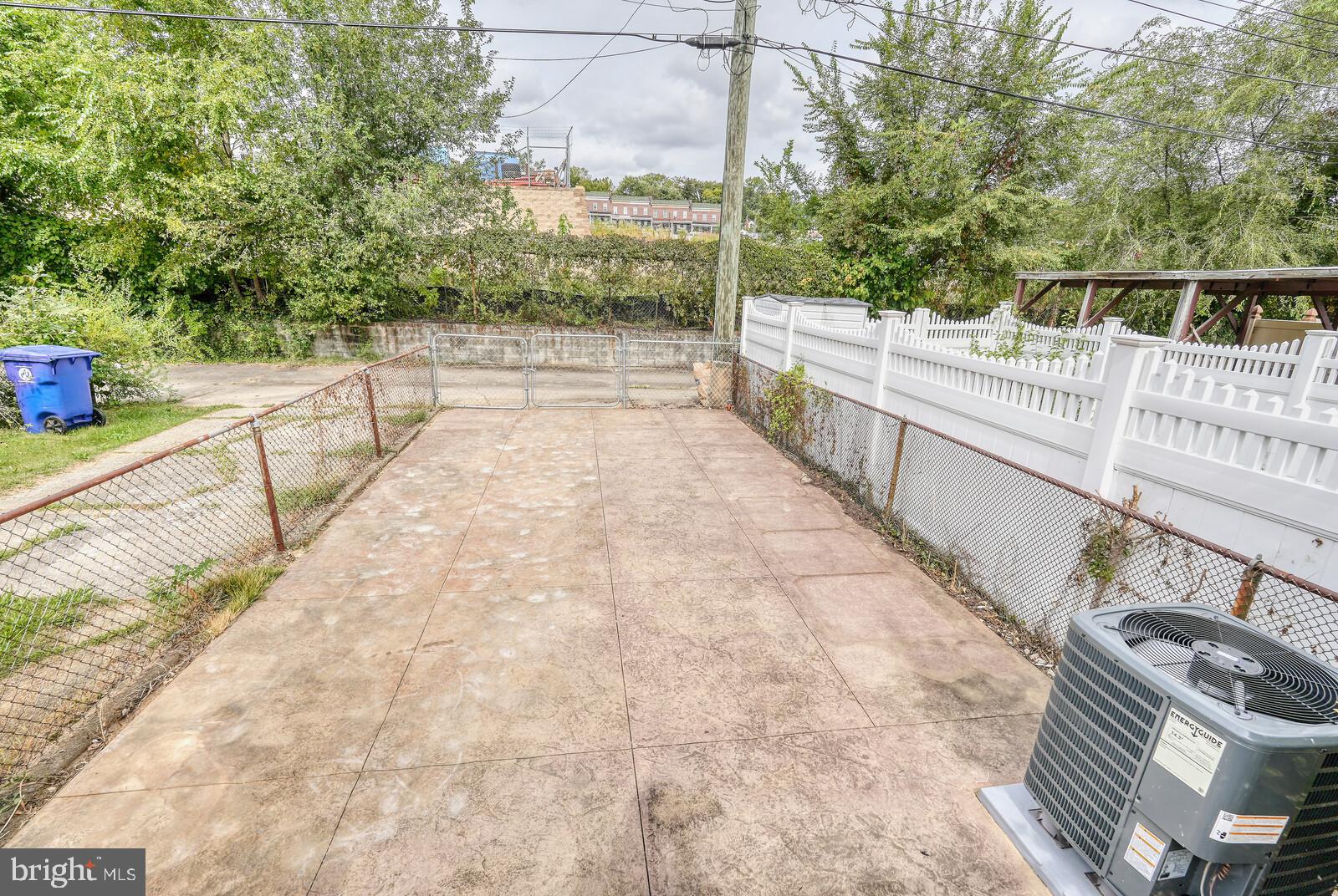 HAMILTON HEIGHTS - Residential