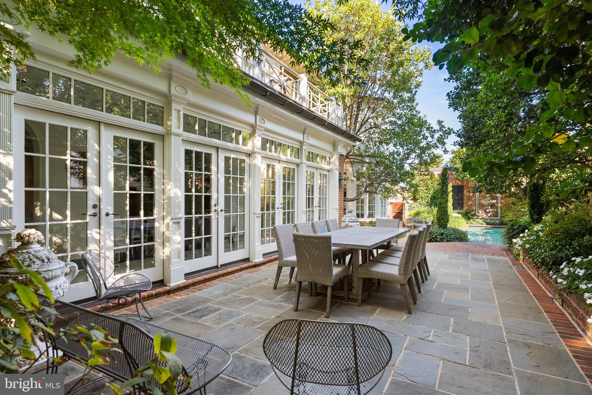 OLD TOWN - Residential