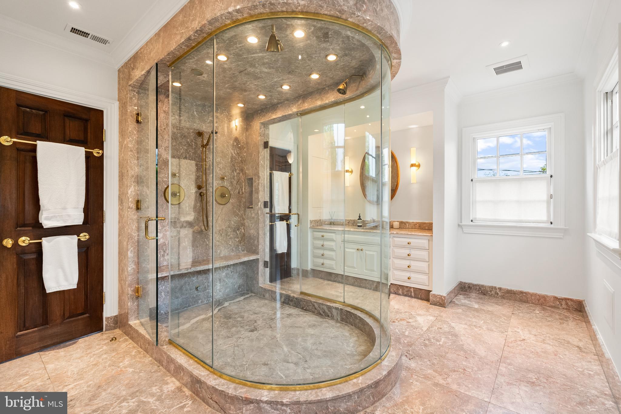 OLD TOWN - Residential