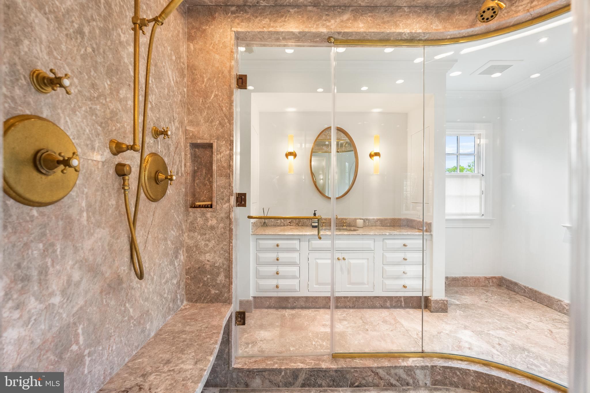 OLD TOWN - Residential