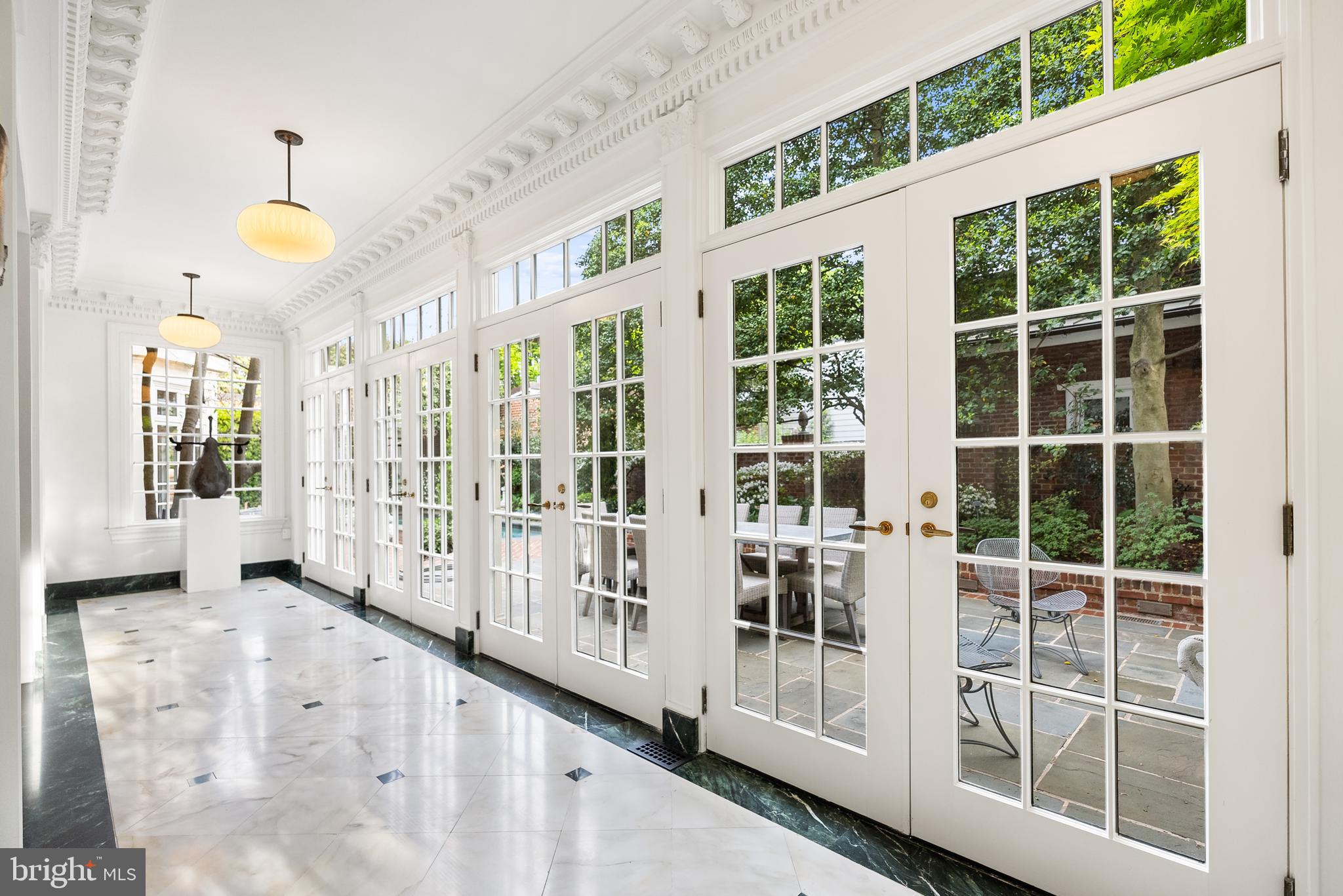 OLD TOWN - Residential