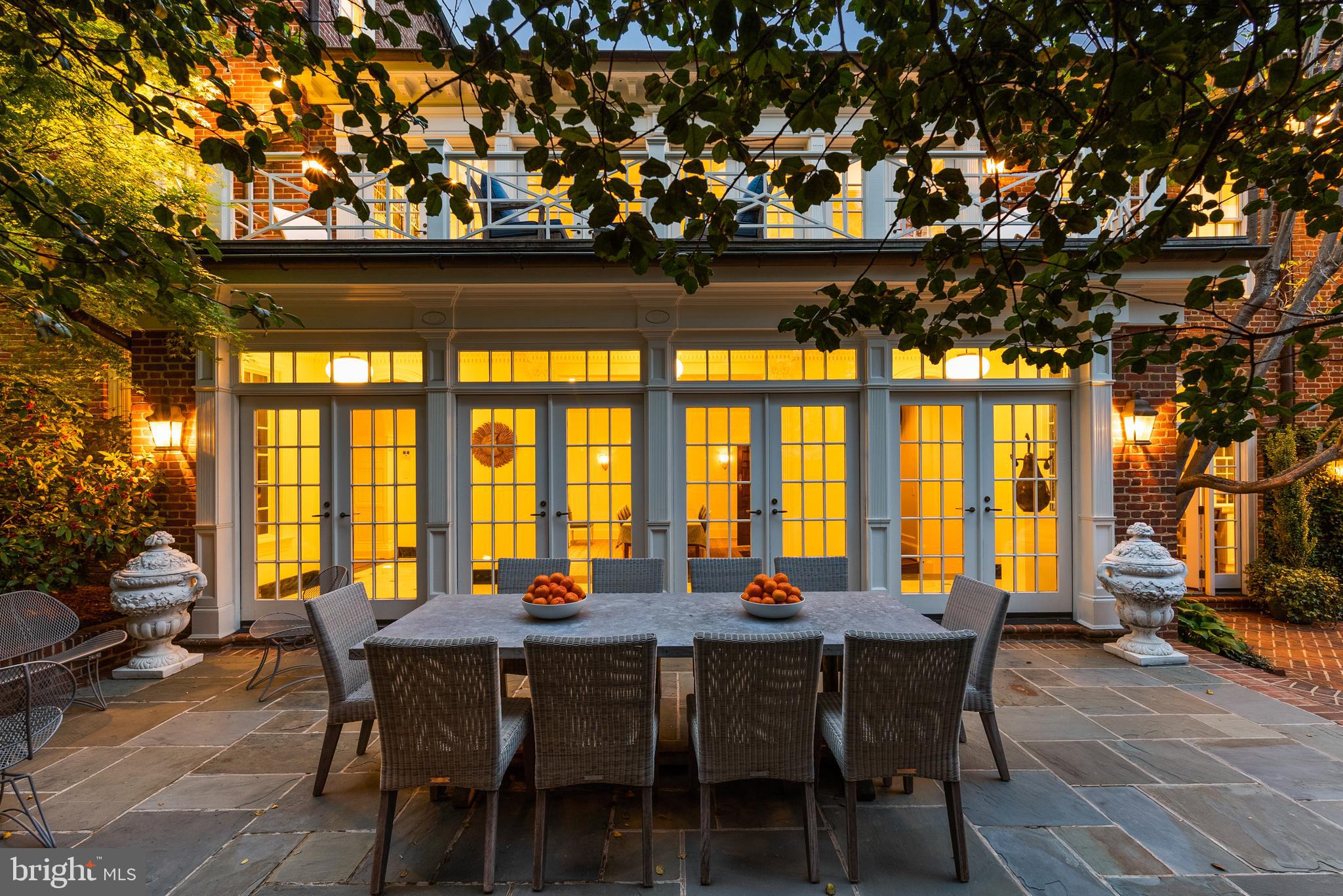 OLD TOWN - Residential