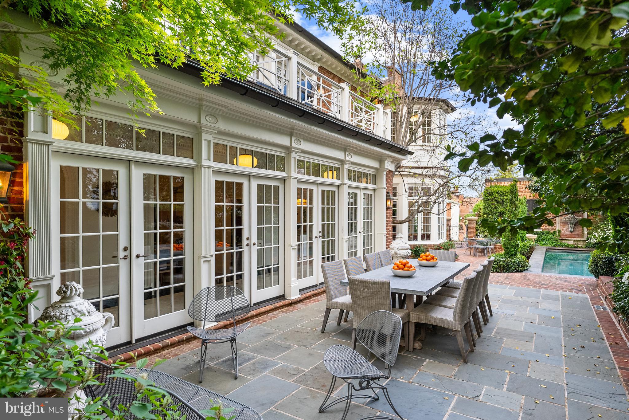 OLD TOWN - Residential