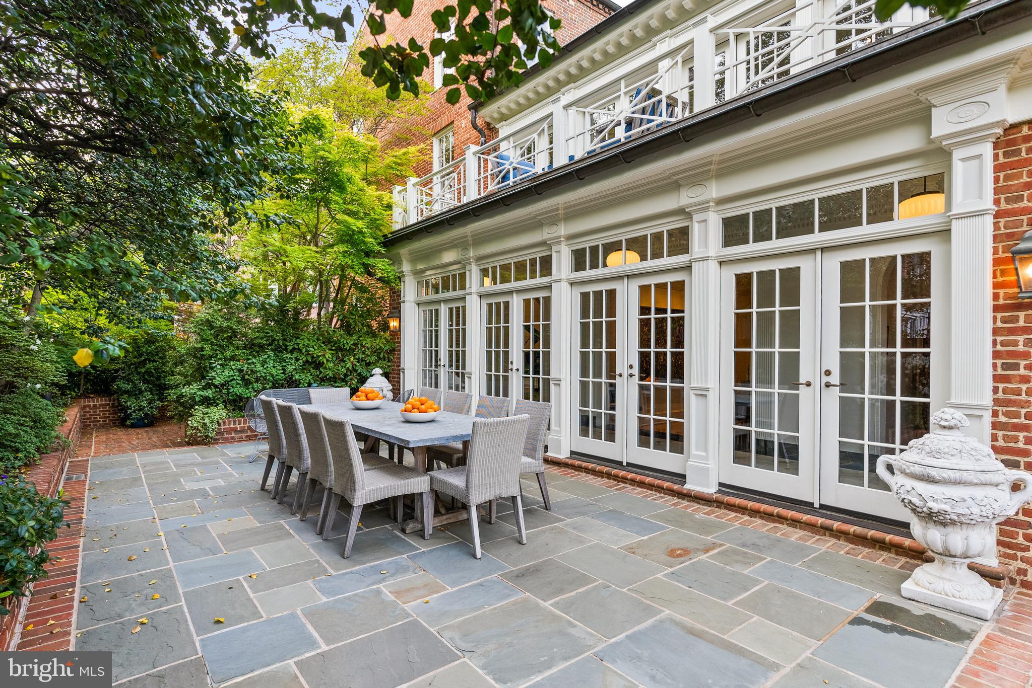 OLD TOWN - Residential