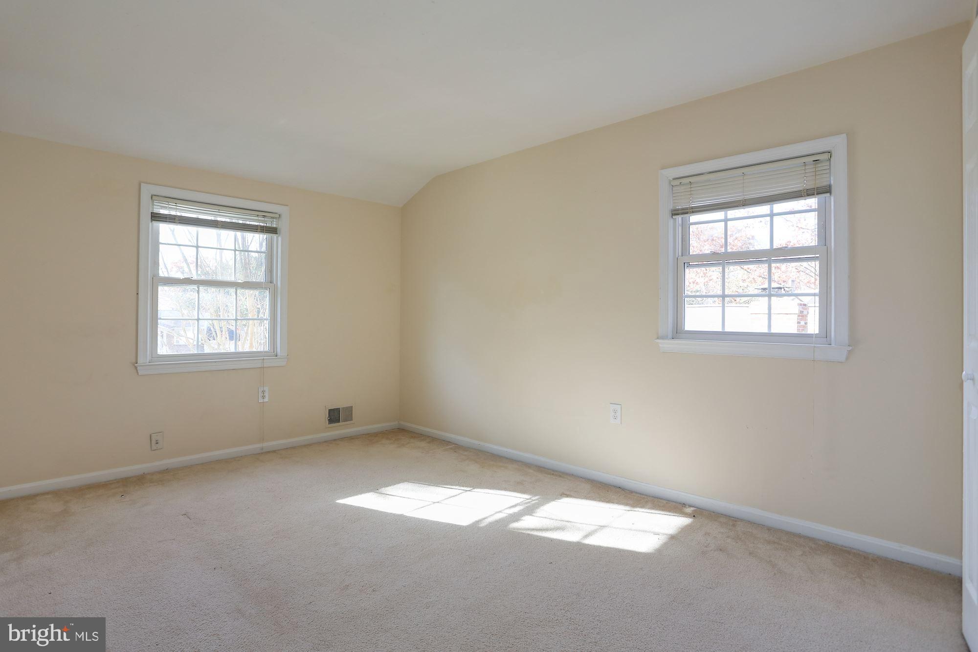 CARDINAL FOREST - Residential Lease