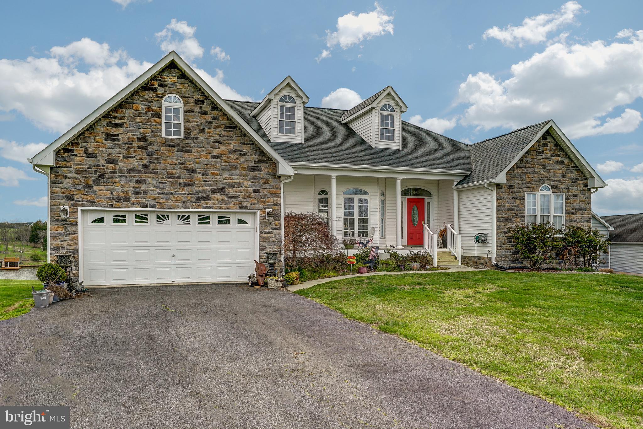 SOUTHWIND SHORES - Residential