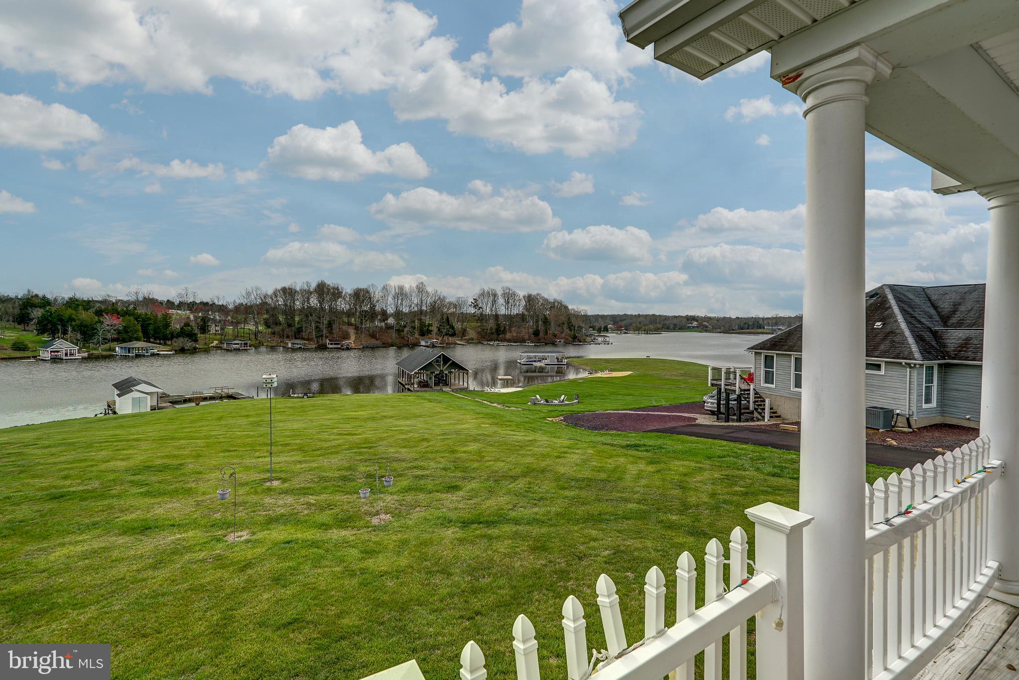 SOUTHWIND SHORES - Residential